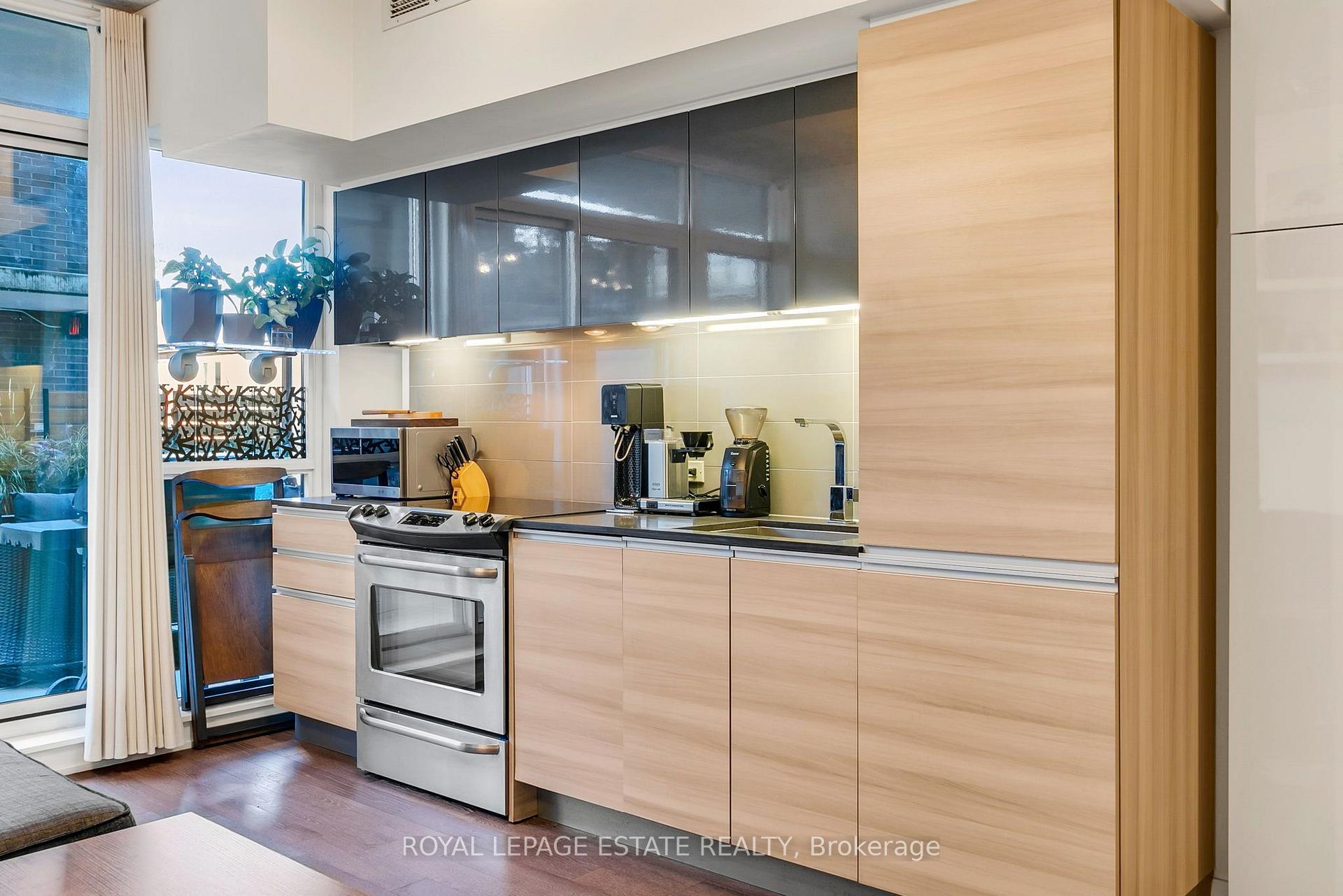 Photo 13 of Unit 305, 1190 Dundas Street E, Toronto, South Riverdale — HOMEH