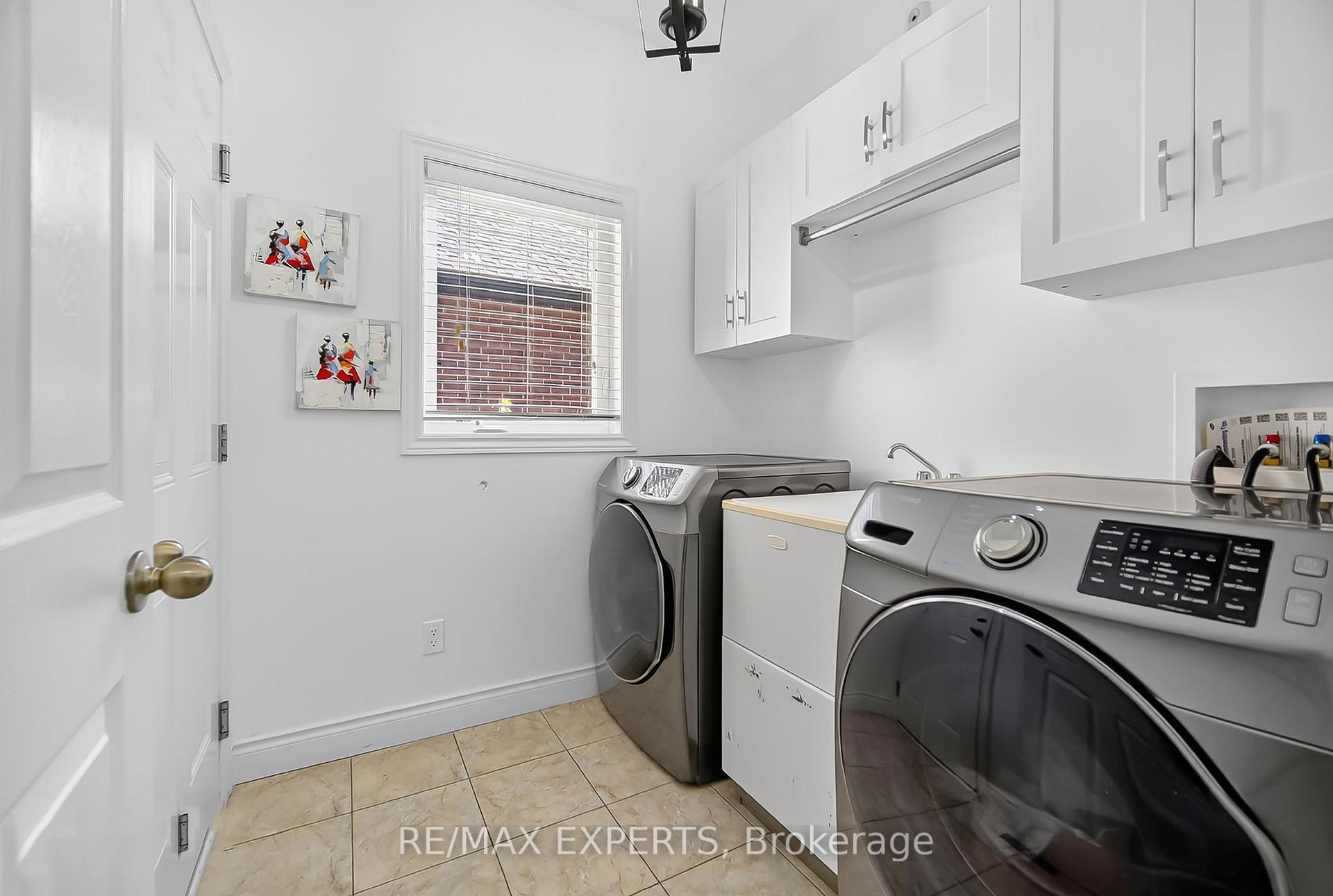 Photo 28 of 936 Talisman Crescent, London, South L — HOMEH