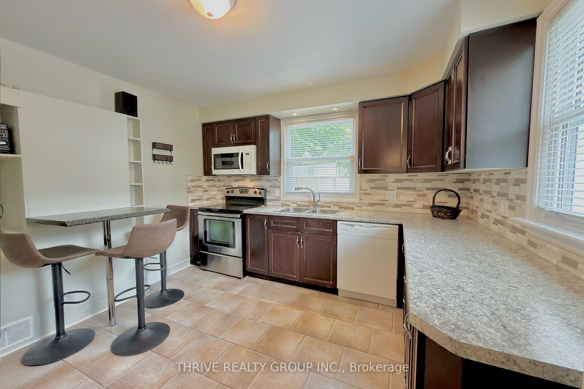 Photo 3 of Unit Upper, 538 Quebec Street, London, East G — HOMEH
