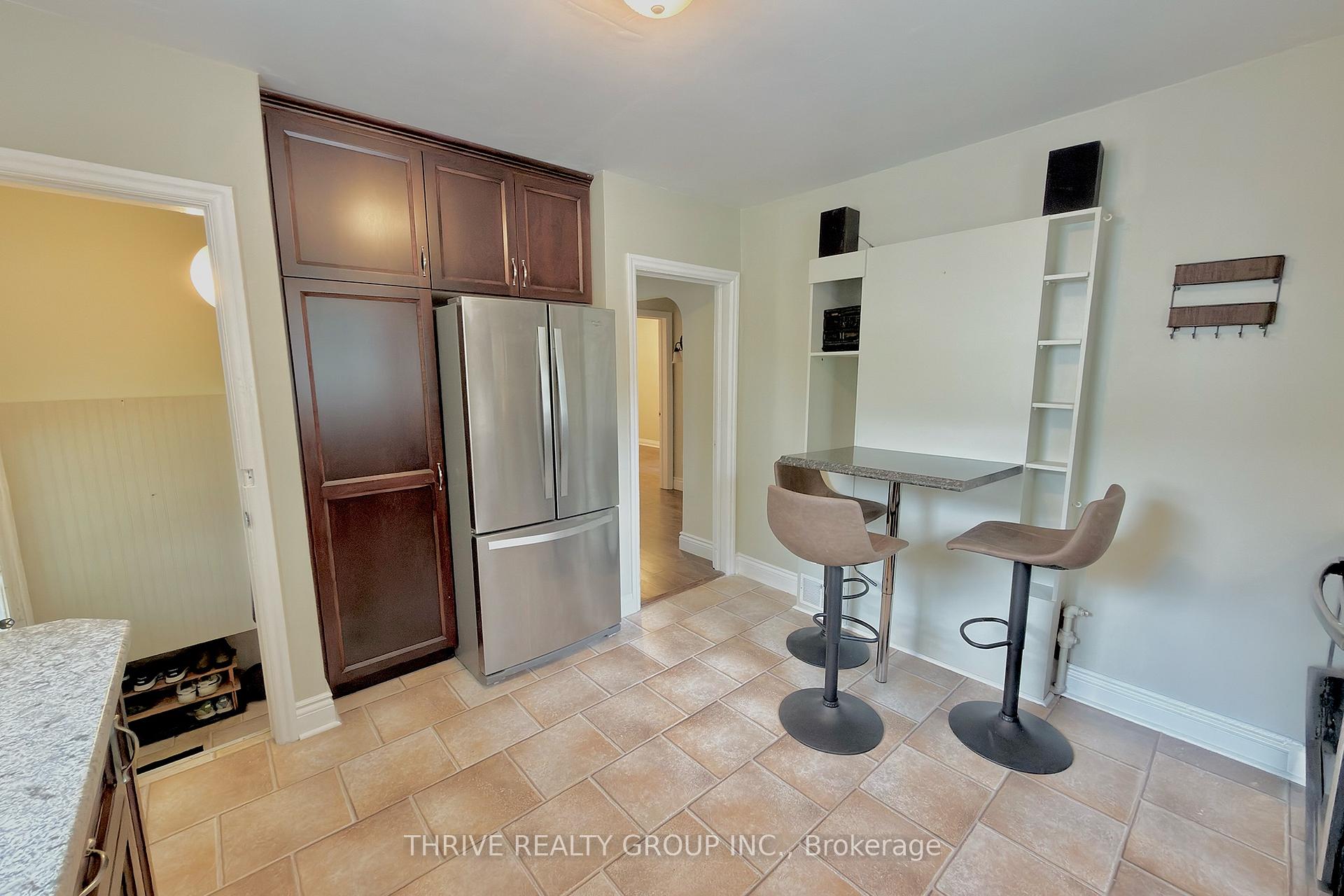 Photo 4 of Unit Upper, 538 Quebec Street, London, East G — HOMEH