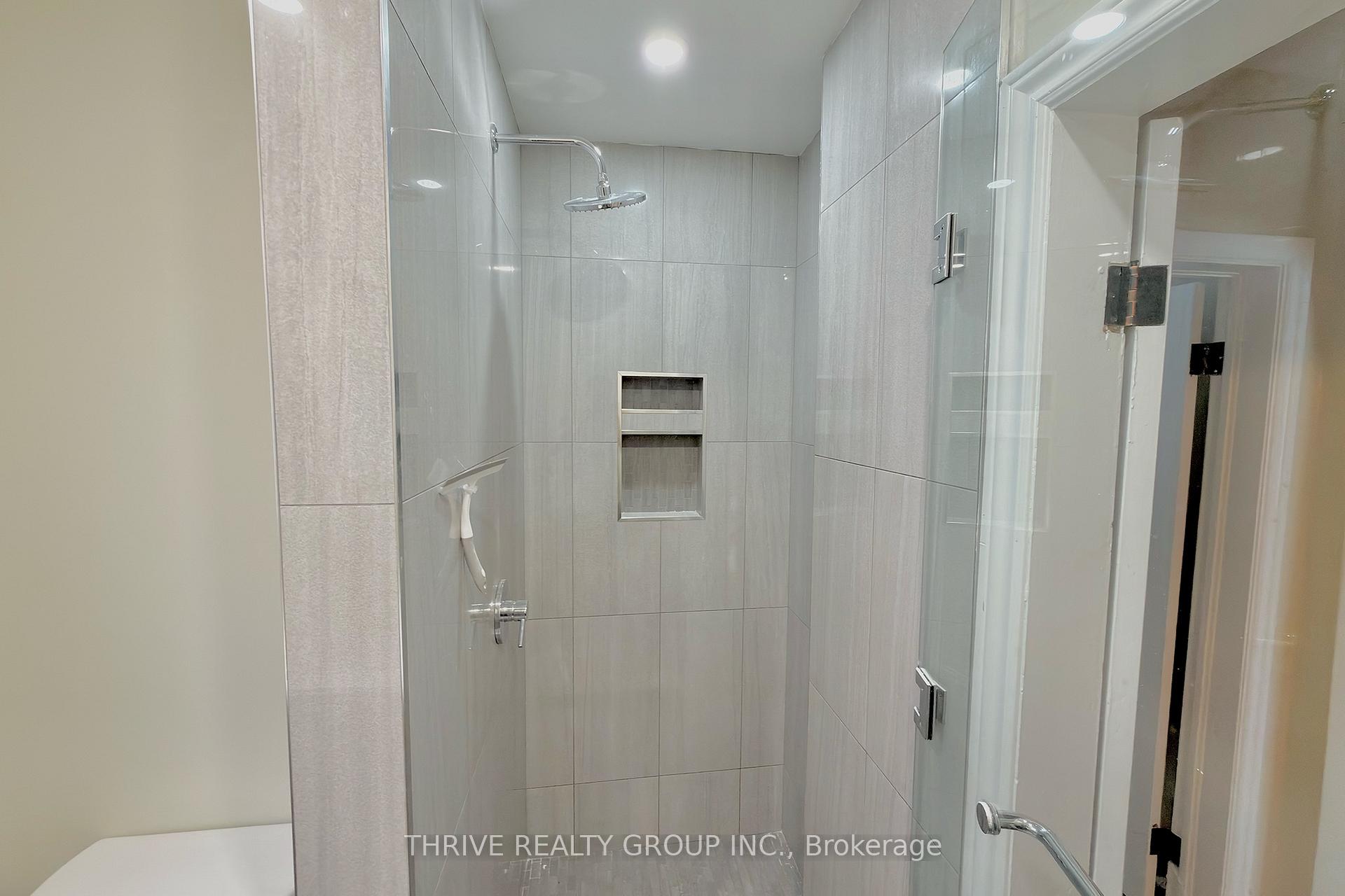 Photo 13 of Unit Upper, 538 Quebec Street, London, East G — HOMEH
