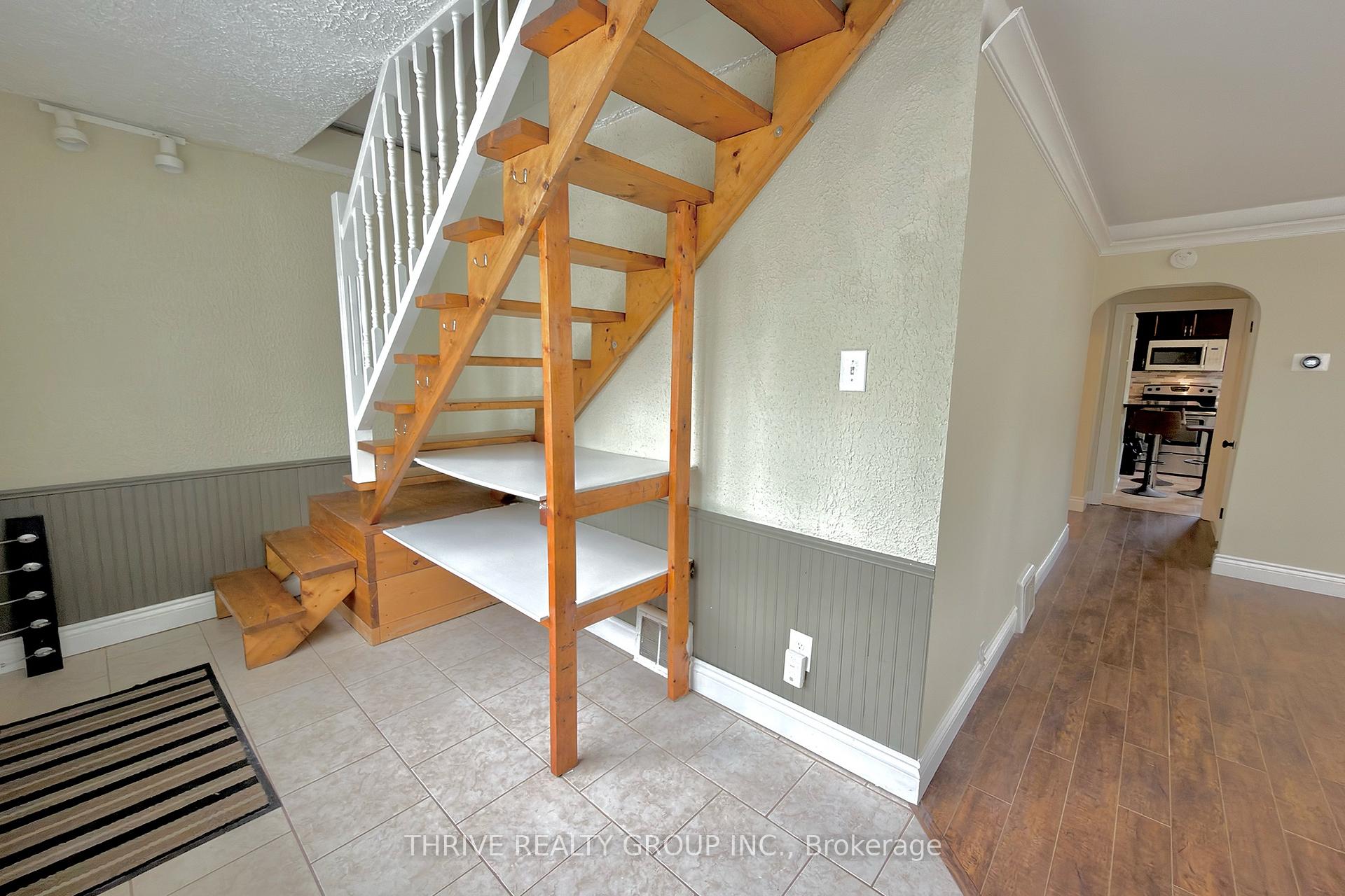 Photo 14 of Unit Upper, 538 Quebec Street, London, East G — HOMEH