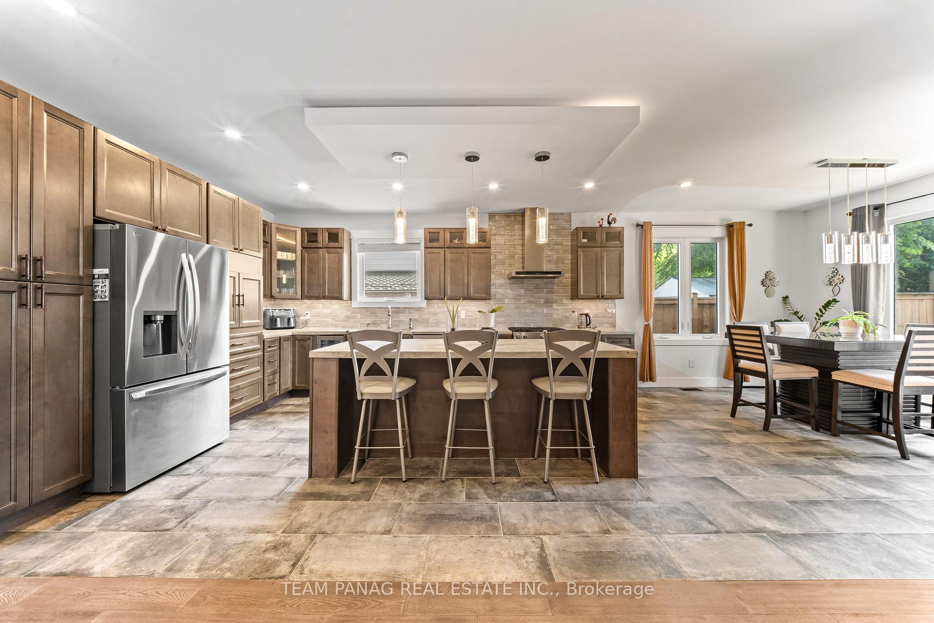 Photo 13 of 646 West 5th Street, Hamilton, Rolston — HOMEH