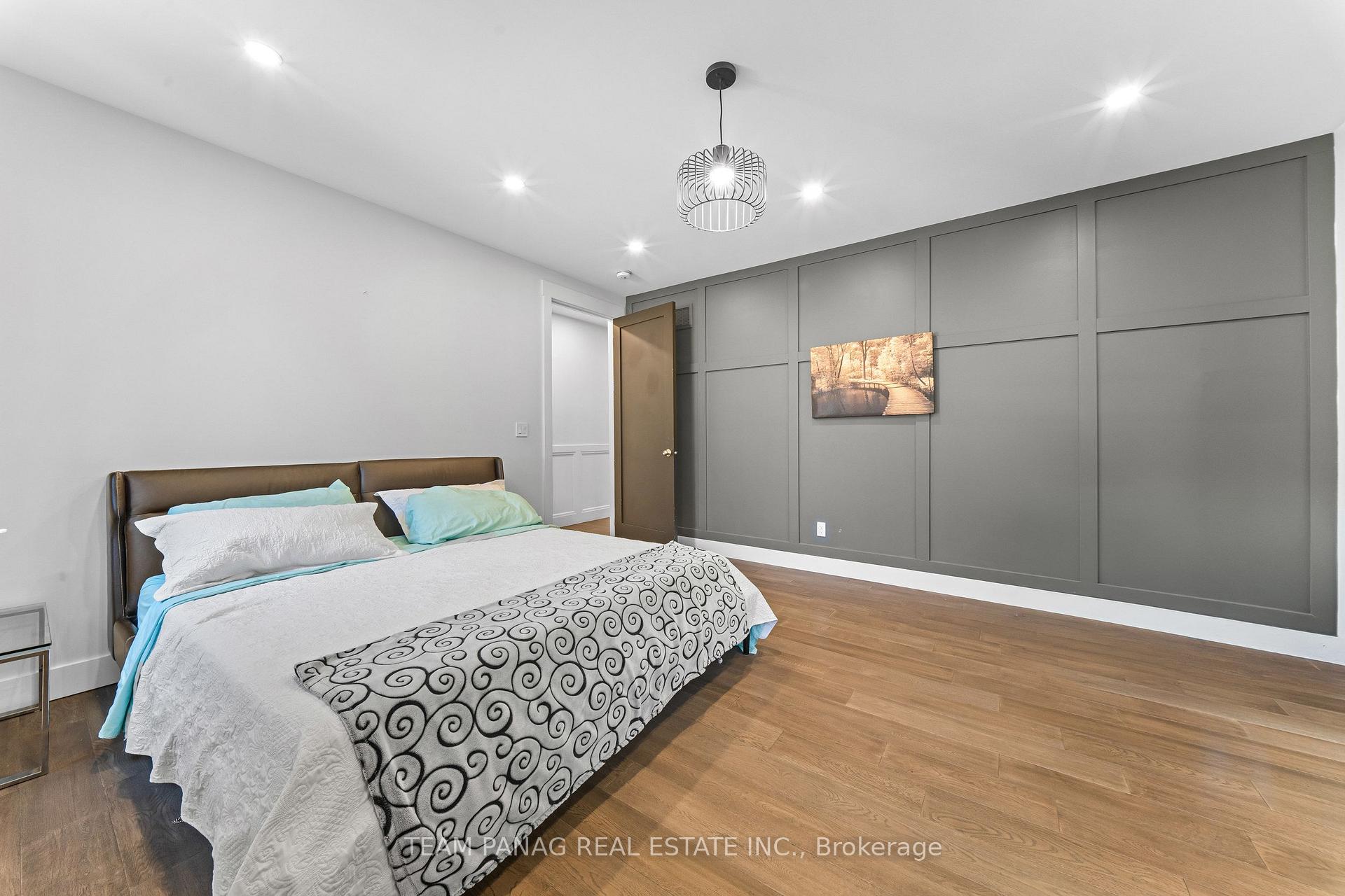 Photo 19 of 646 West 5th Street, Hamilton, Rolston — HOMEH