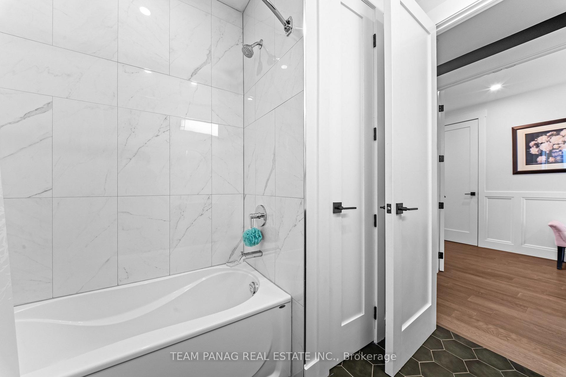 Photo 25 of 646 West 5th Street, Hamilton, Rolston — HOMEH