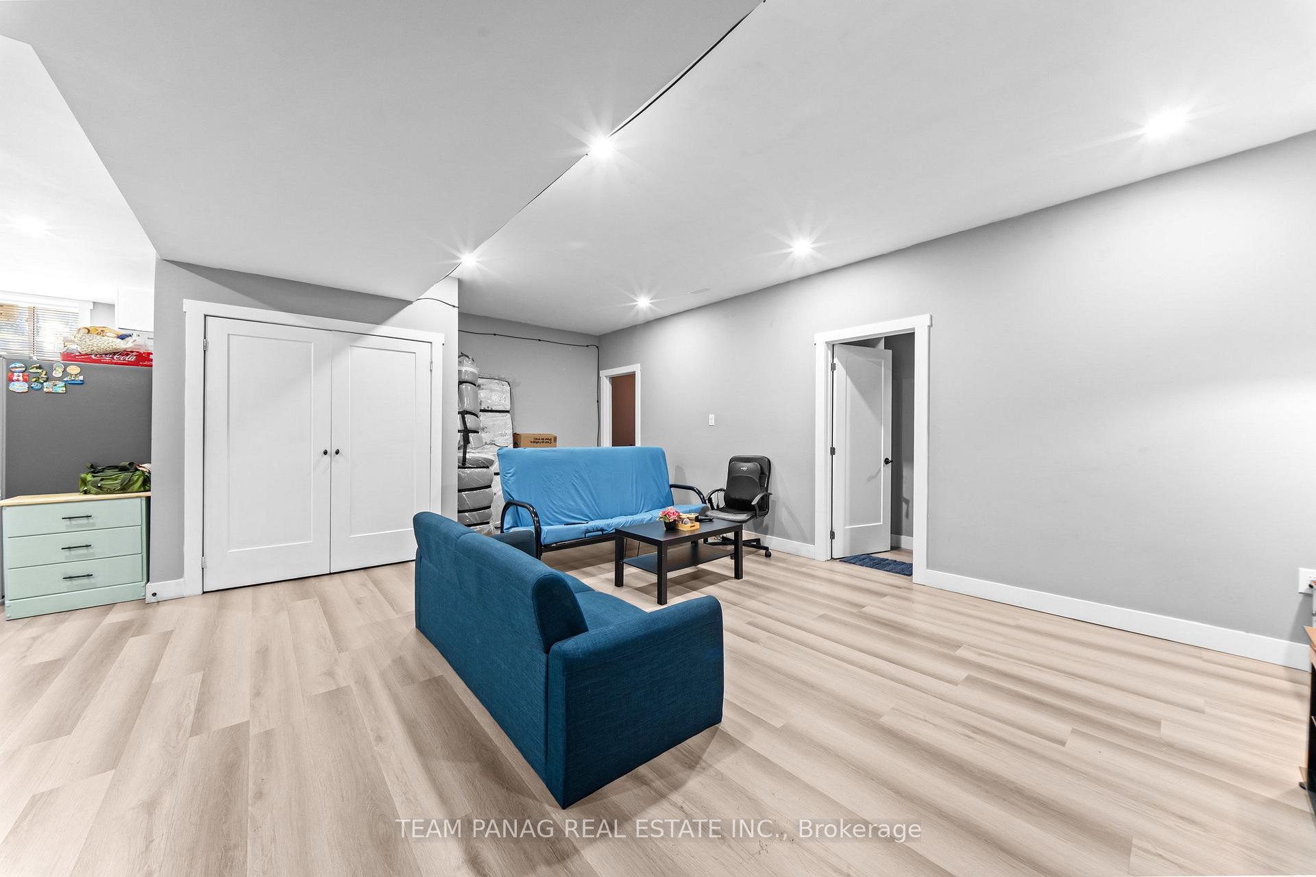 Photo 30 of 646 West 5th Street, Hamilton, Rolston — HOMEH