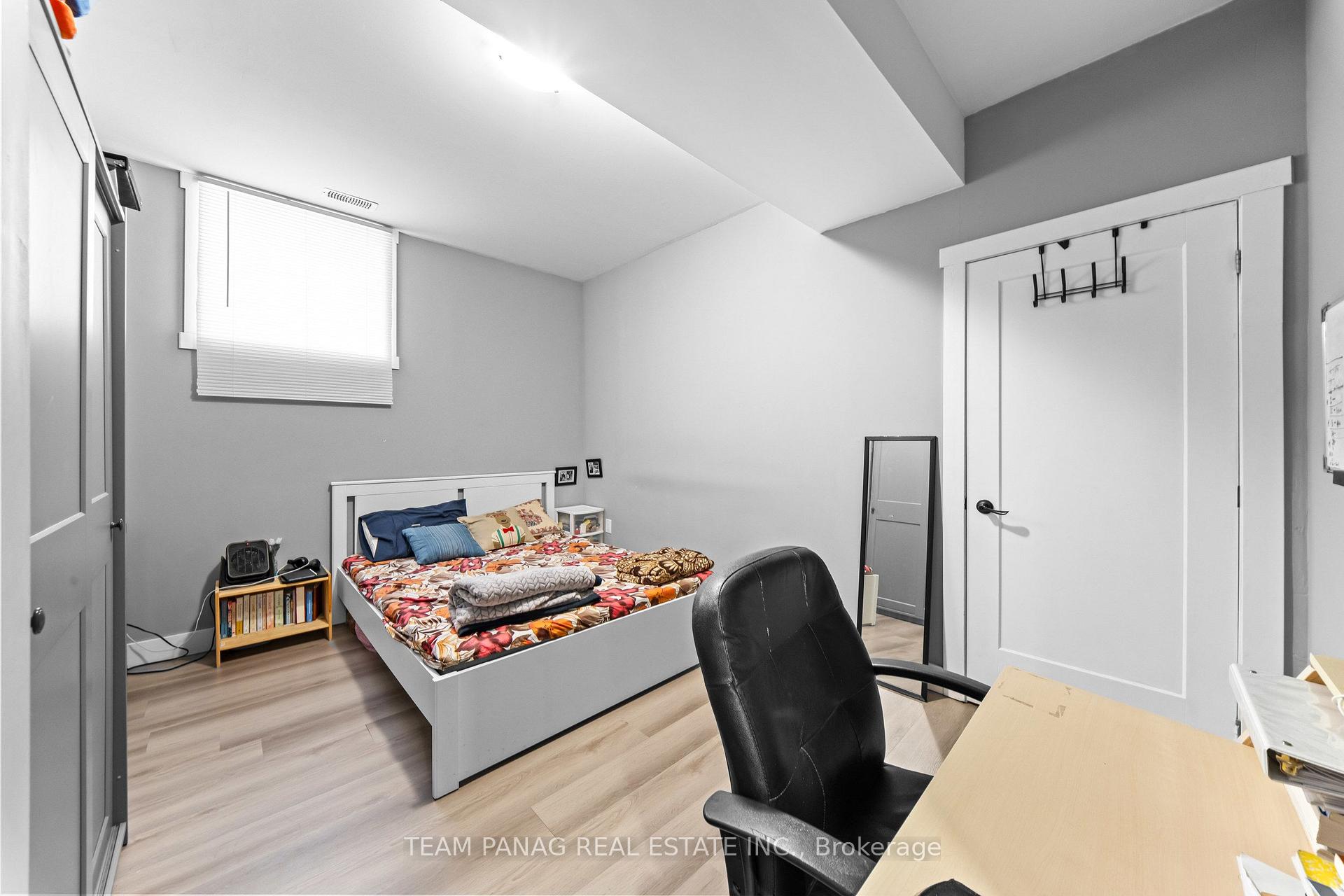 Photo 35 of 646 West 5th Street, Hamilton, Rolston — HOMEH