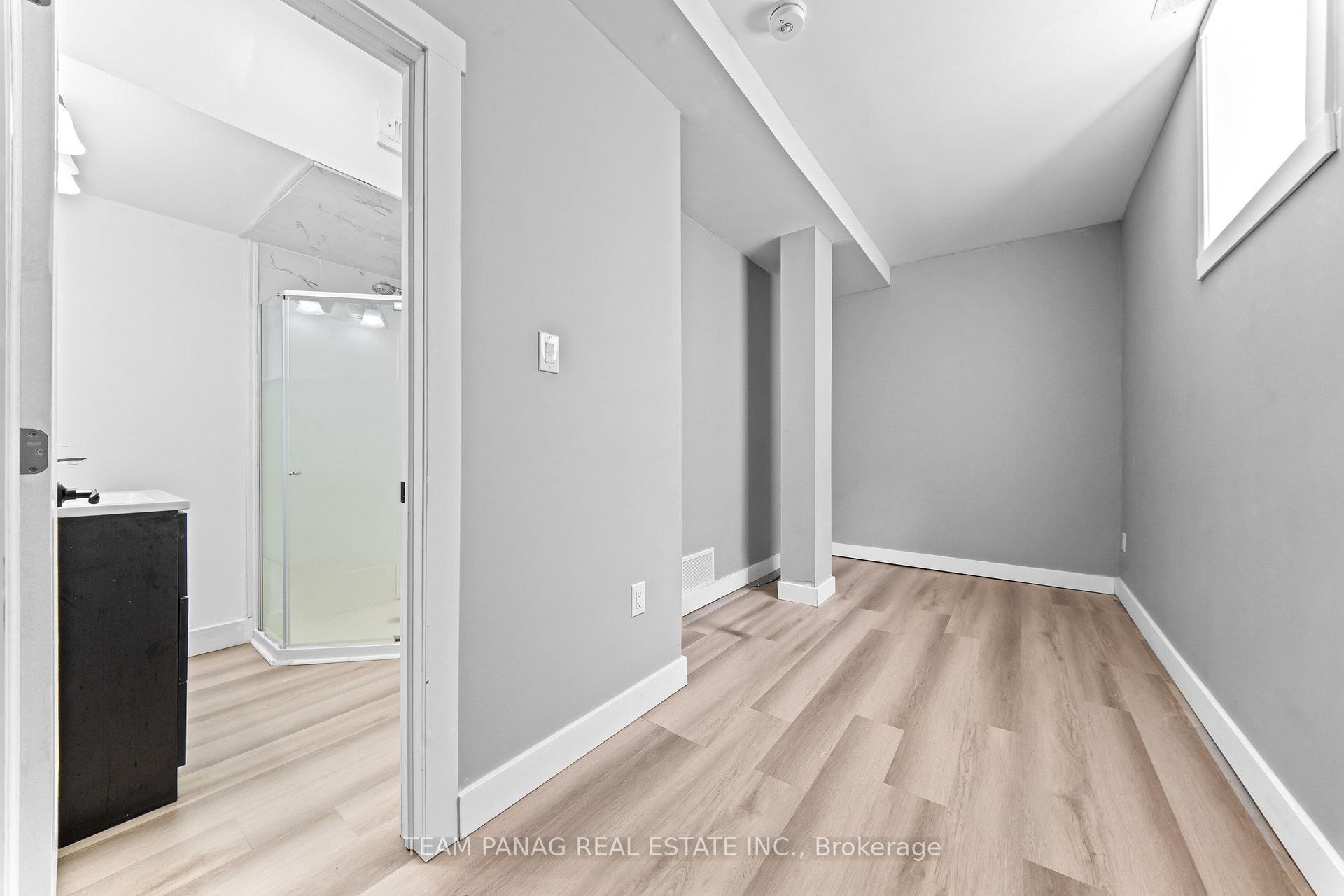 Photo 39 of 646 West 5th Street, Hamilton, Rolston — HOMEH