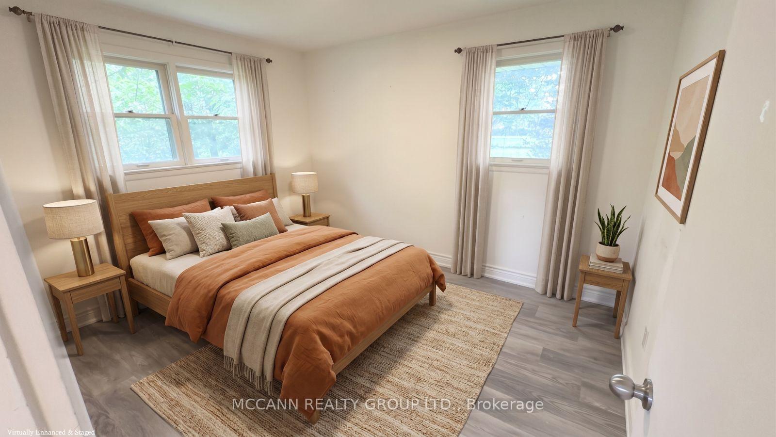 Photo 19 of Unit A, 562 Mulock Court, Newmarket, Gorham-College Manor — HOMEH