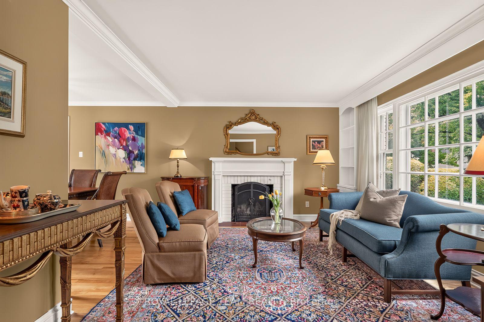 Photo 5 of 766 Eastbourne Avenue, Ottawa, Manor Park — HOMEH