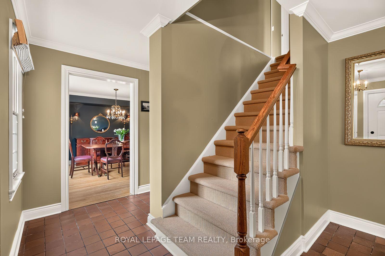 Photo 19 of 766 Eastbourne Avenue, Ottawa, Manor Park — HOMEH