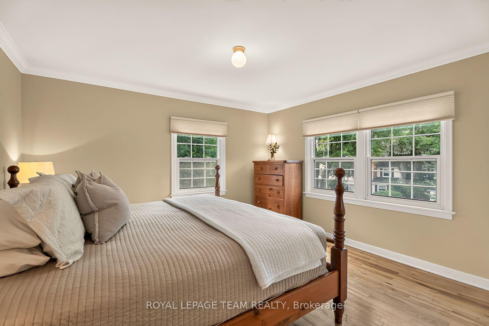 Photo 26 of 766 Eastbourne Avenue, Ottawa, Manor Park — HOMEH