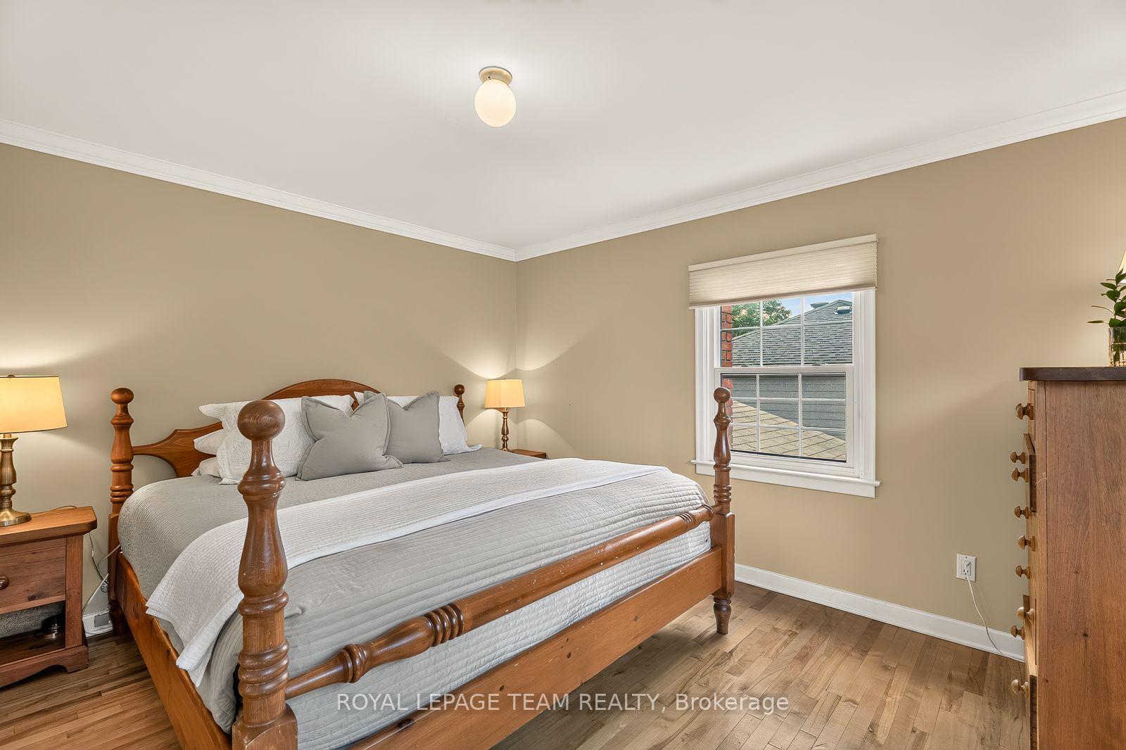 Photo 27 of 766 Eastbourne Avenue, Ottawa, Manor Park — HOMEH