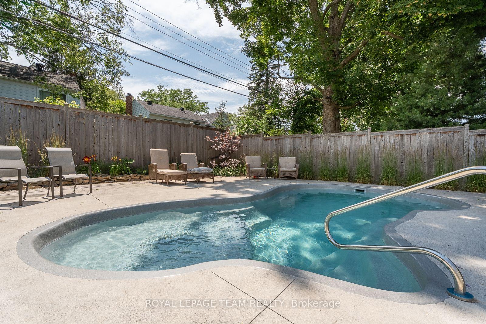 Photo 32 of 766 Eastbourne Avenue, Ottawa, Manor Park — HOMEH