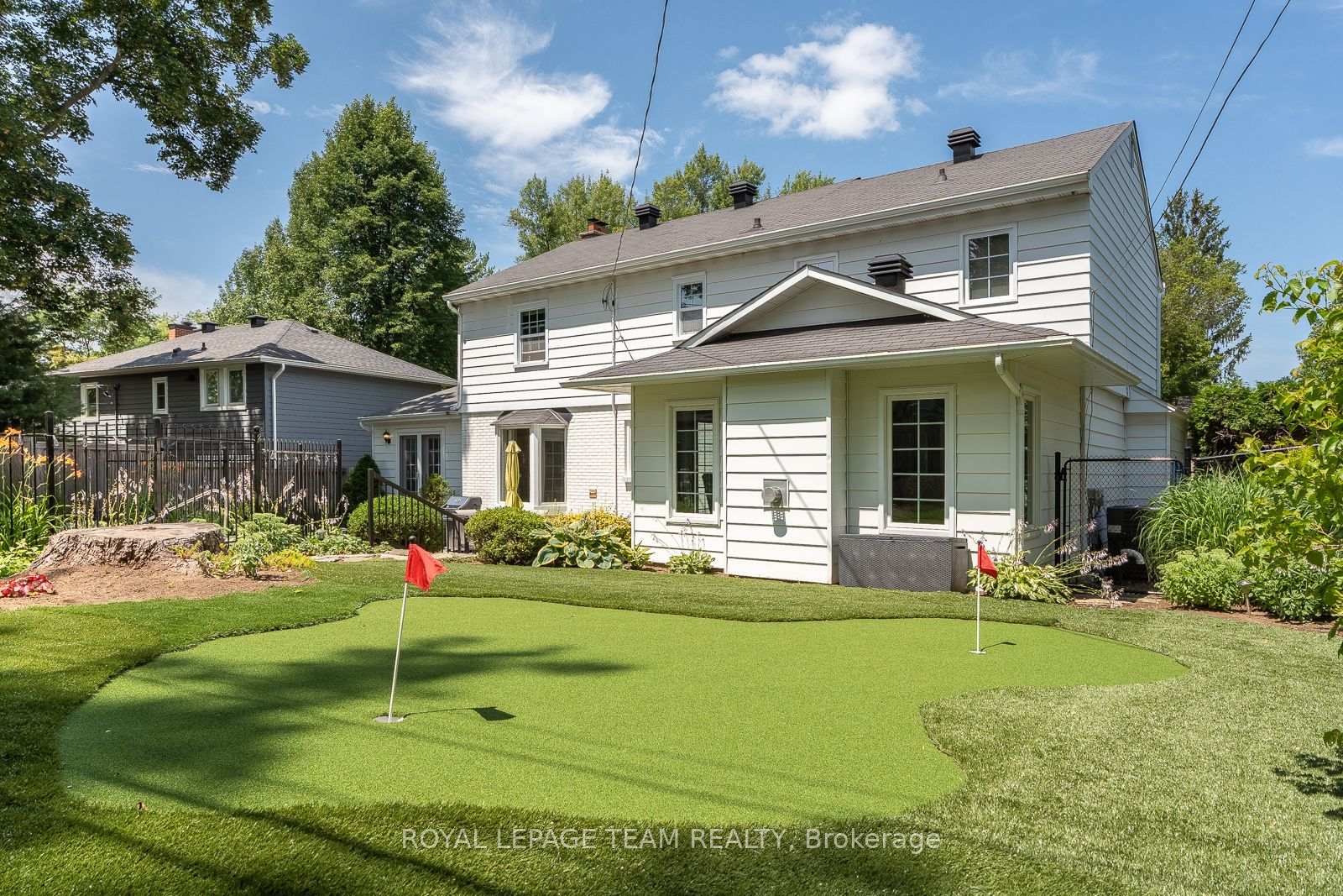 Photo 34 of 766 Eastbourne Avenue, Ottawa, Manor Park — HOMEH
