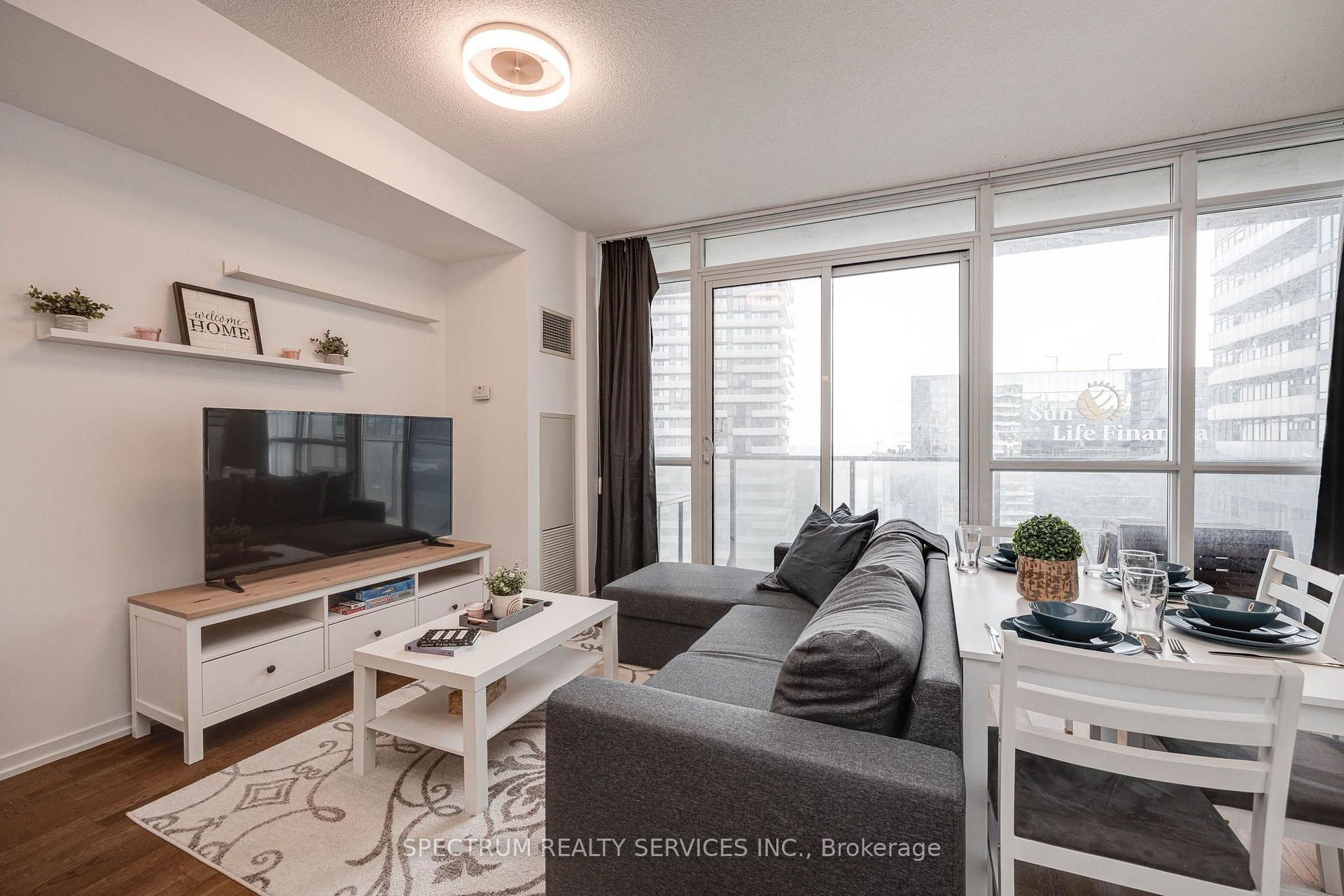 Photo 3 of Unit 4511, 65 Bremner Boulevard, Toronto, Waterfront Communities — HOMEH