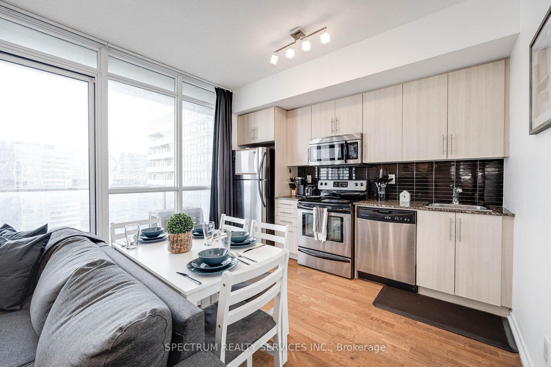 Photo 6 of Unit 4511, 65 Bremner Boulevard, Toronto, Waterfront Communities — HOMEH