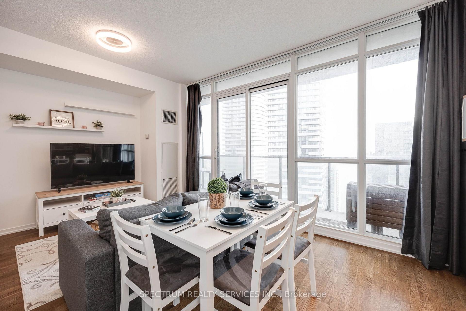 Photo 7 of Unit 4511, 65 Bremner Boulevard, Toronto, Waterfront Communities — HOMEH