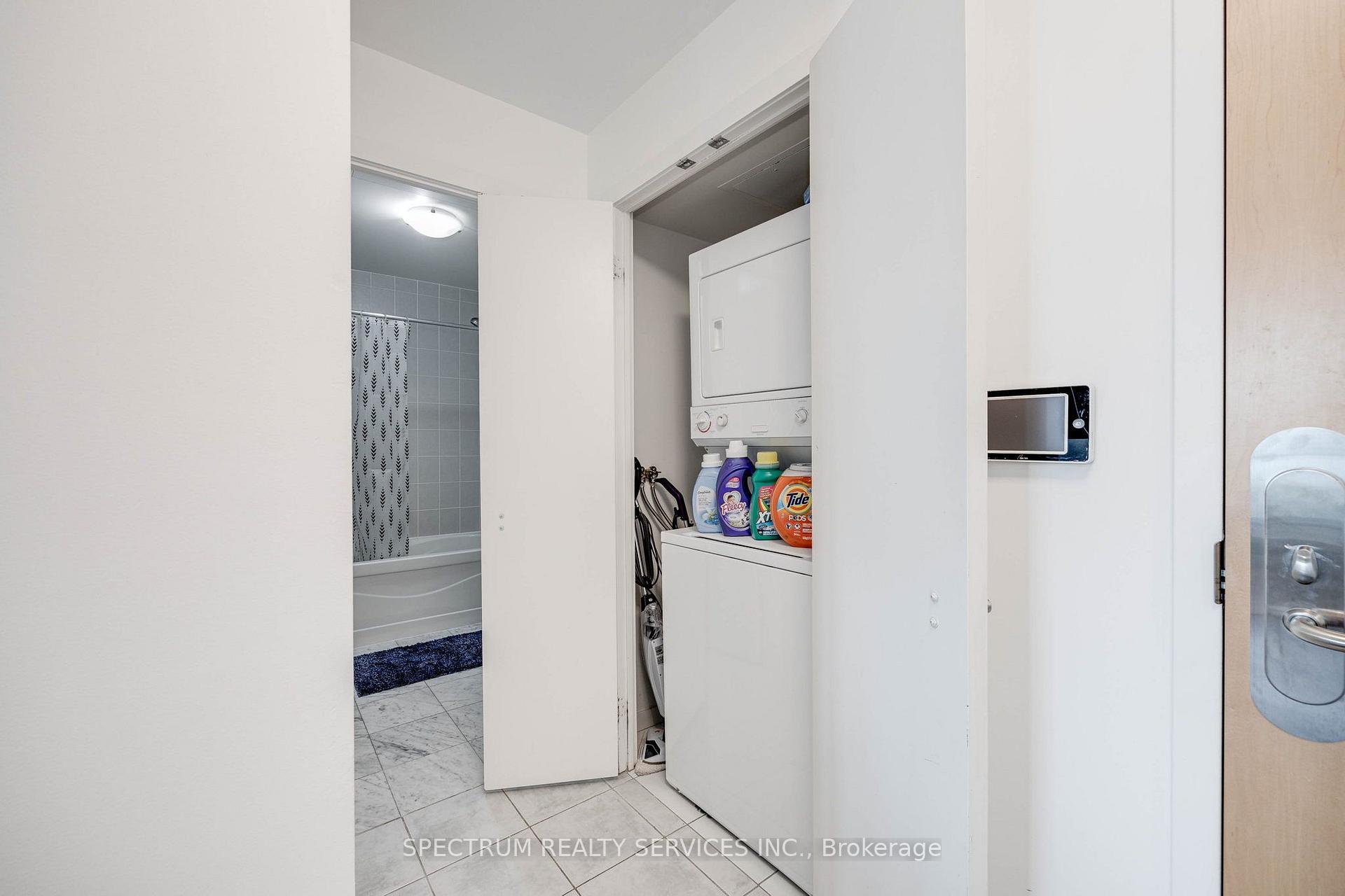 Photo 14 of Unit 4511, 65 Bremner Boulevard, Toronto, Waterfront Communities — HOMEH
