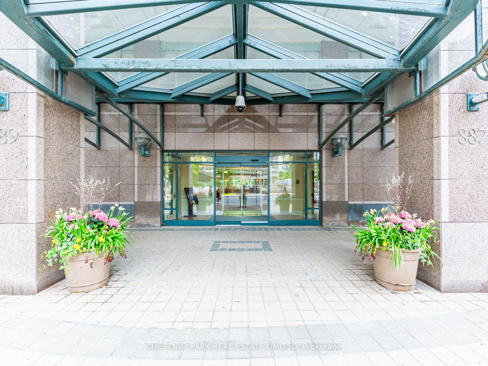 Photo 2 of Unit 1610, 889 Bay Street, Toronto, Bay Street Corridor — HOMEH