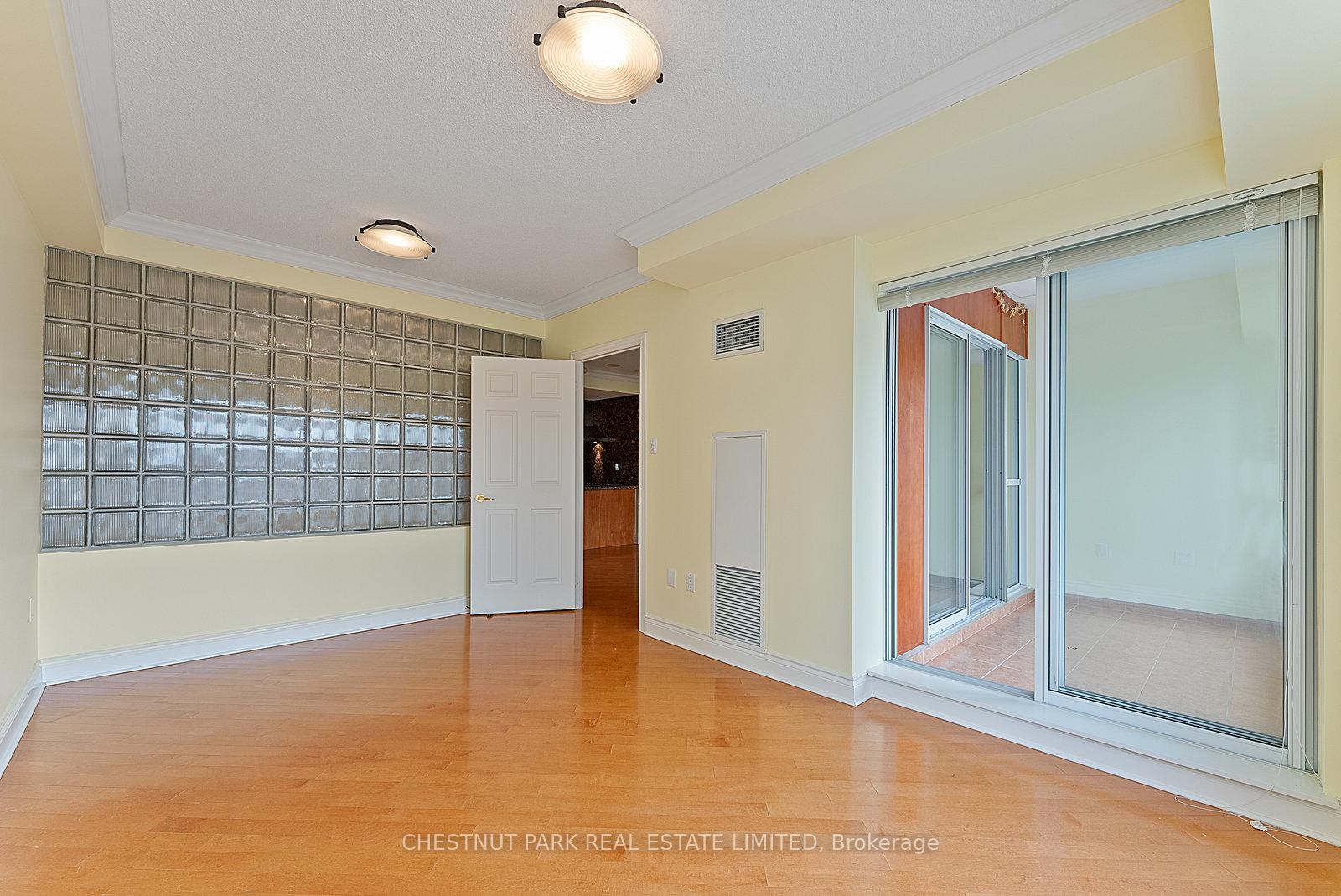 Photo 14 of Unit 1610, 889 Bay Street, Toronto, Bay Street Corridor — HOMEH