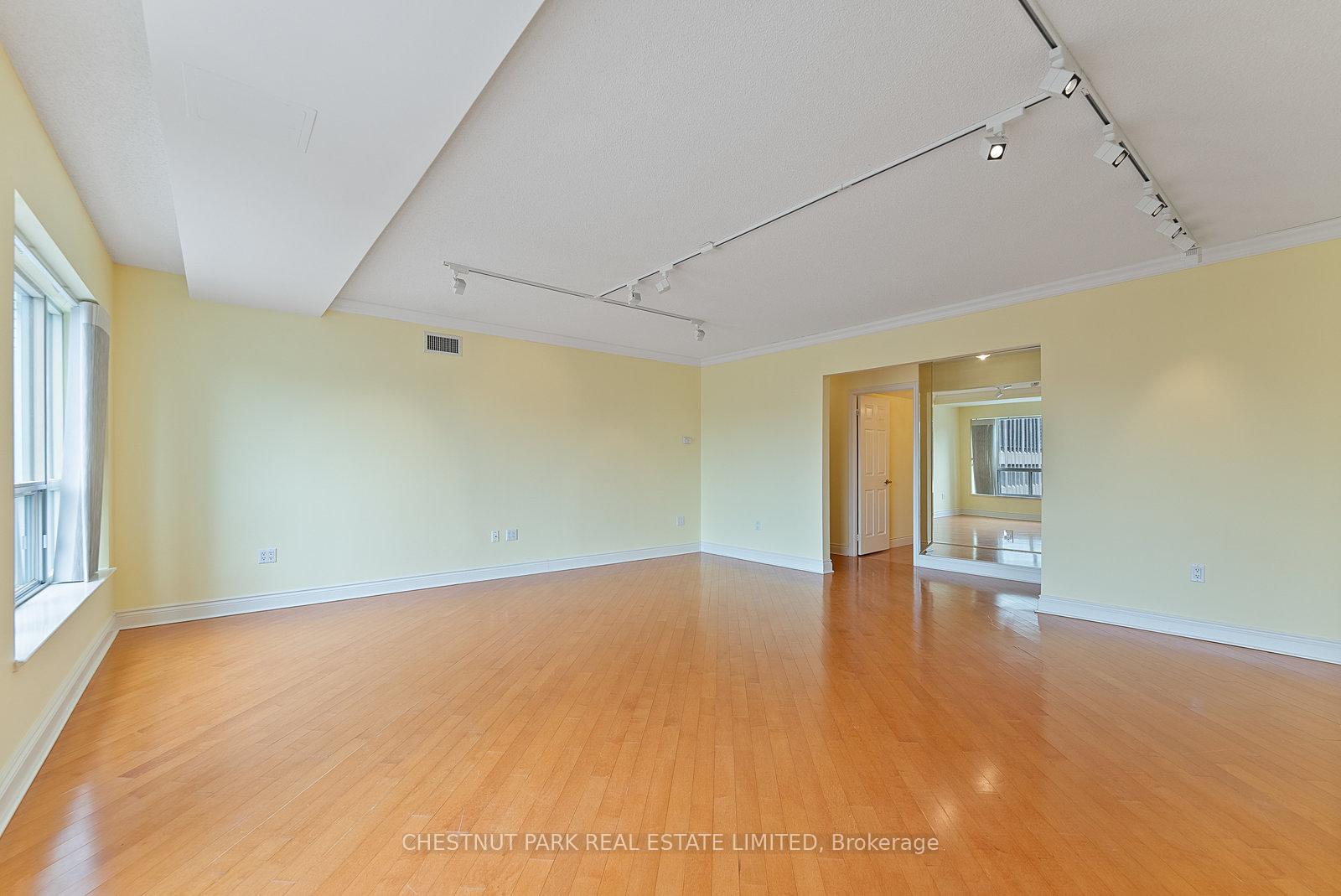 Photo 22 of Unit 1610, 889 Bay Street, Toronto, Bay Street Corridor — HOMEH