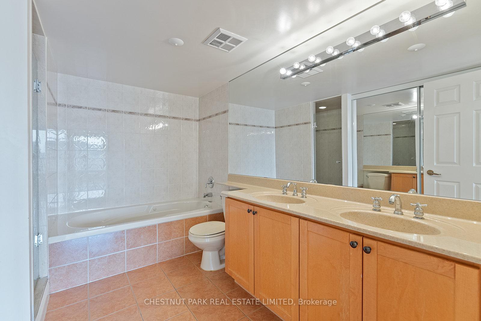 Photo 29 of Unit 1610, 889 Bay Street, Toronto, Bay Street Corridor — HOMEH