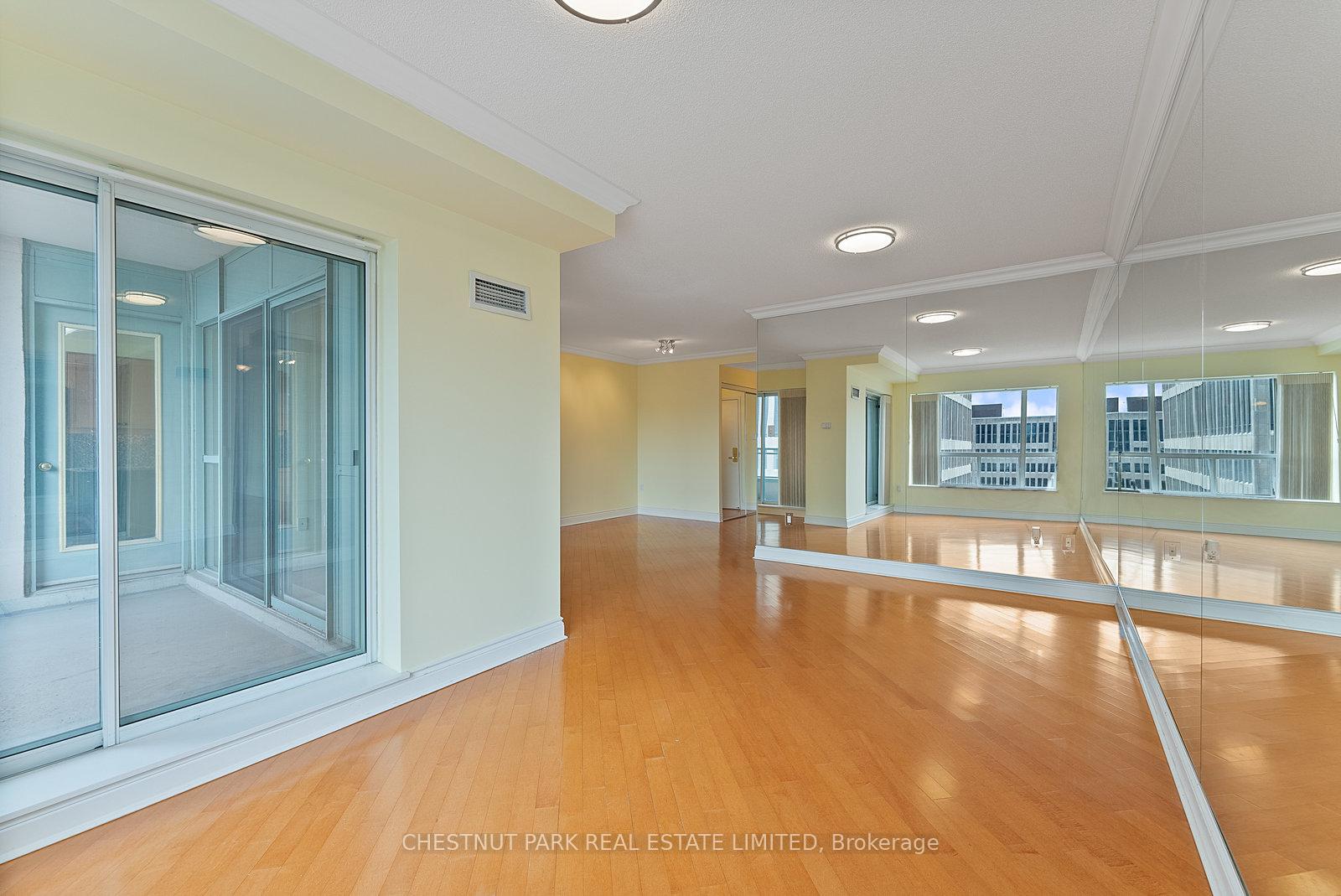 Photo 38 of Unit 1610, 889 Bay Street, Toronto, Bay Street Corridor — HOMEH