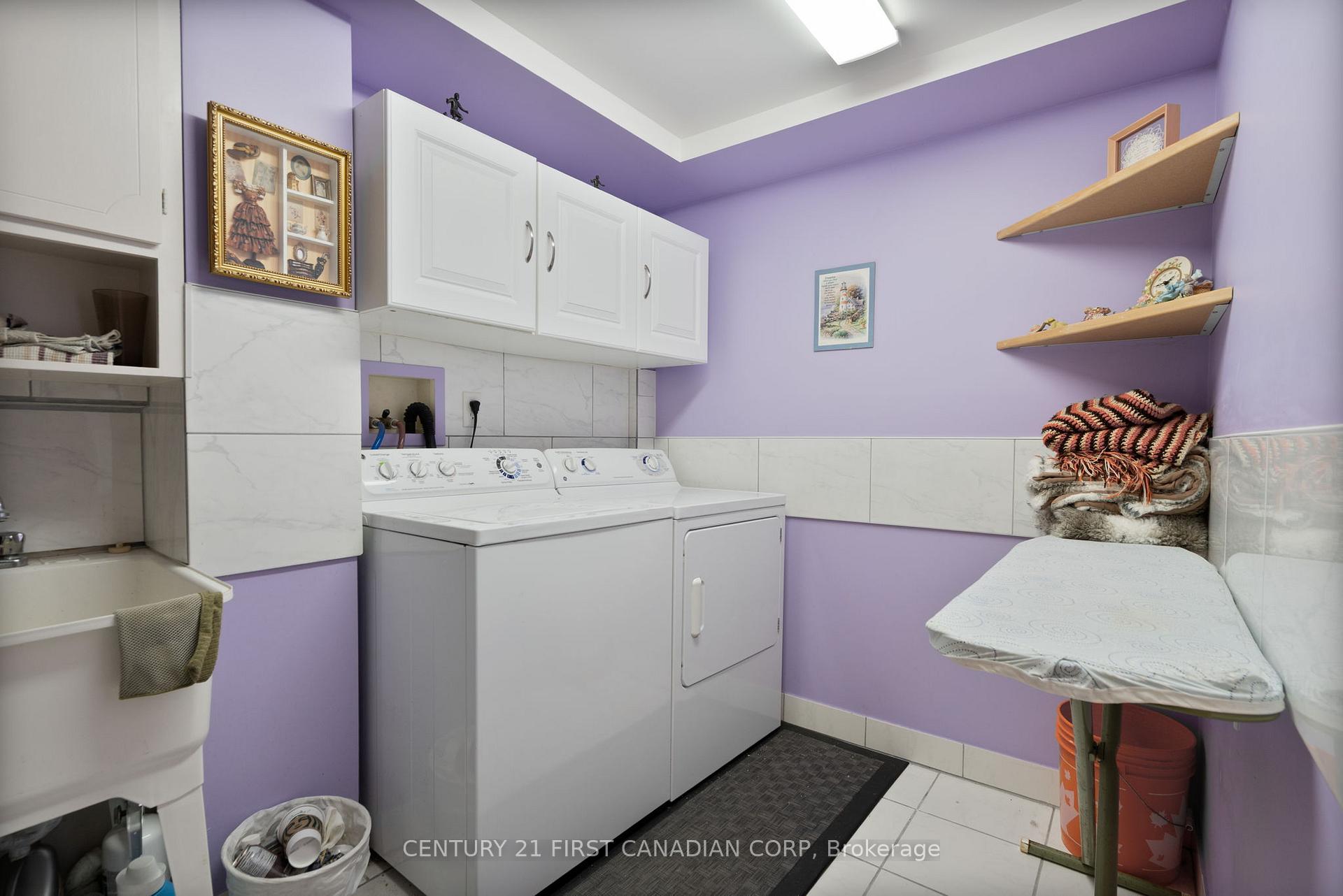 Photo 79 of 327 Everglade Crescent, London, North P — HOMEH