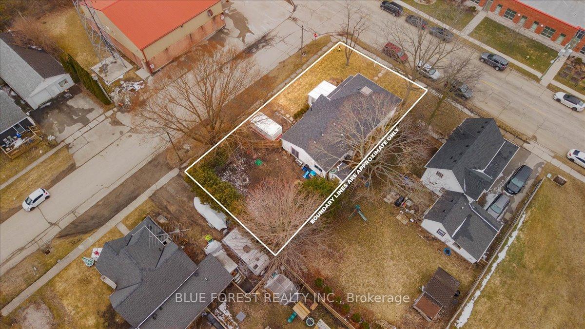 Photo 36 of 148 Main Street, West Elgin, West Lorne — HOMEH