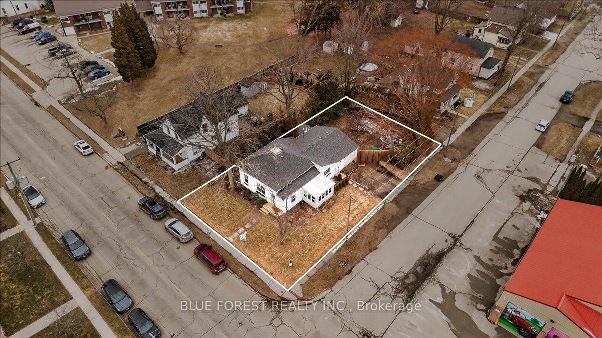 Photo 37 of 148 Main Street, West Elgin, West Lorne — HOMEH