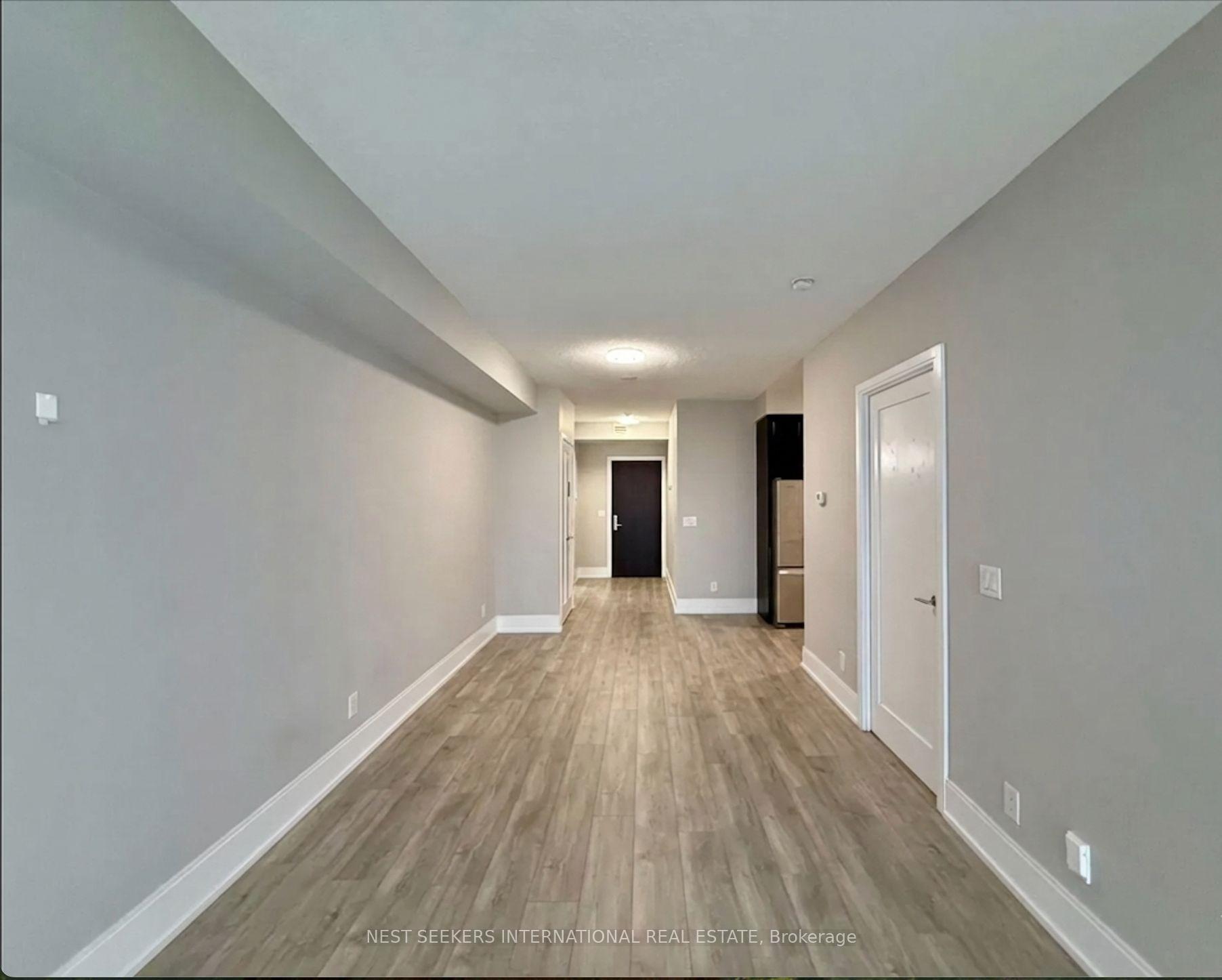 Photo 5 of Unit 1611, 70 Roehampton Avenue, Toronto, Mount Pleasant West — HOMEH
