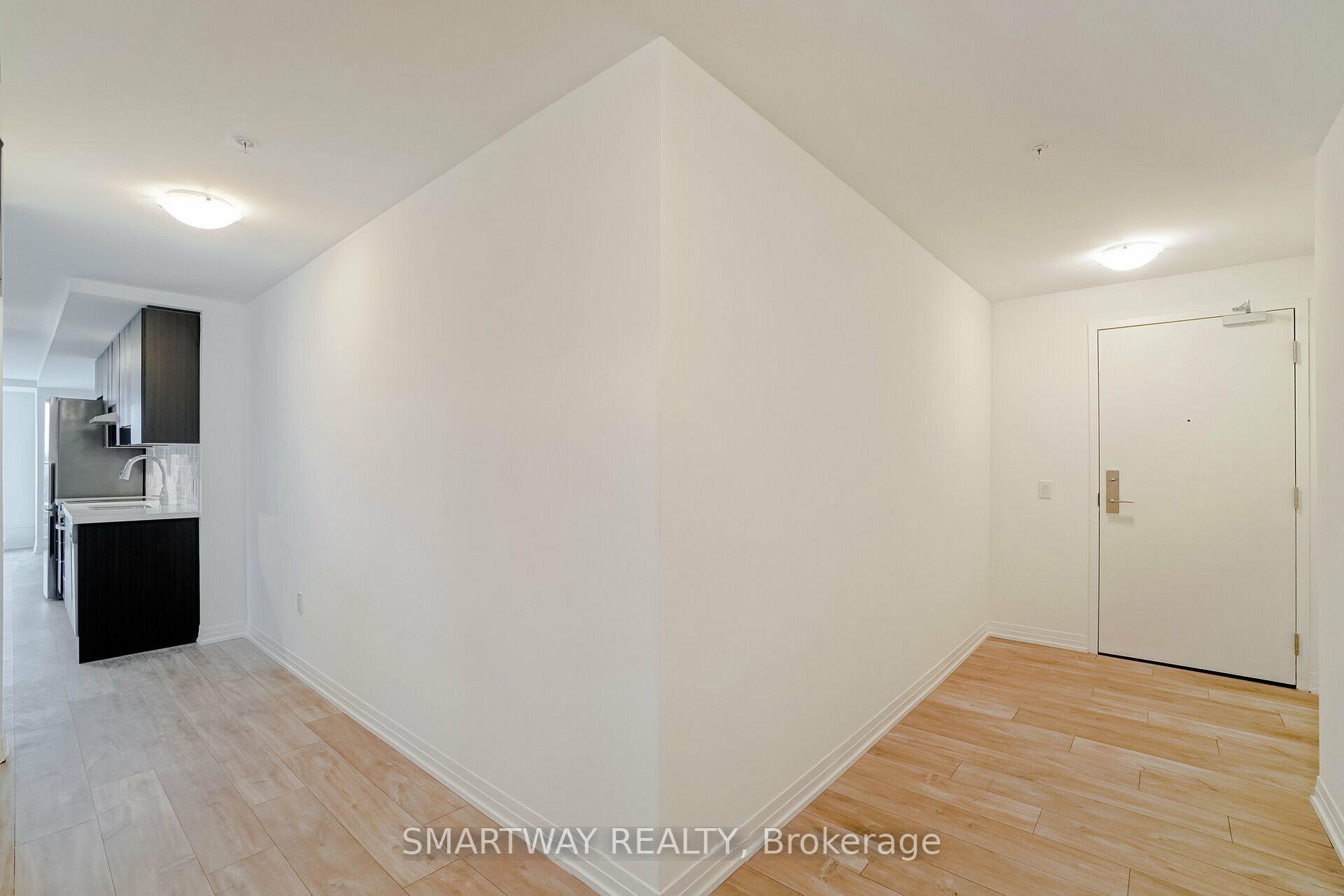 Photo 4 of Unit 414, 408 Browns Line, Etobicoke, Alderwood — HOMEH