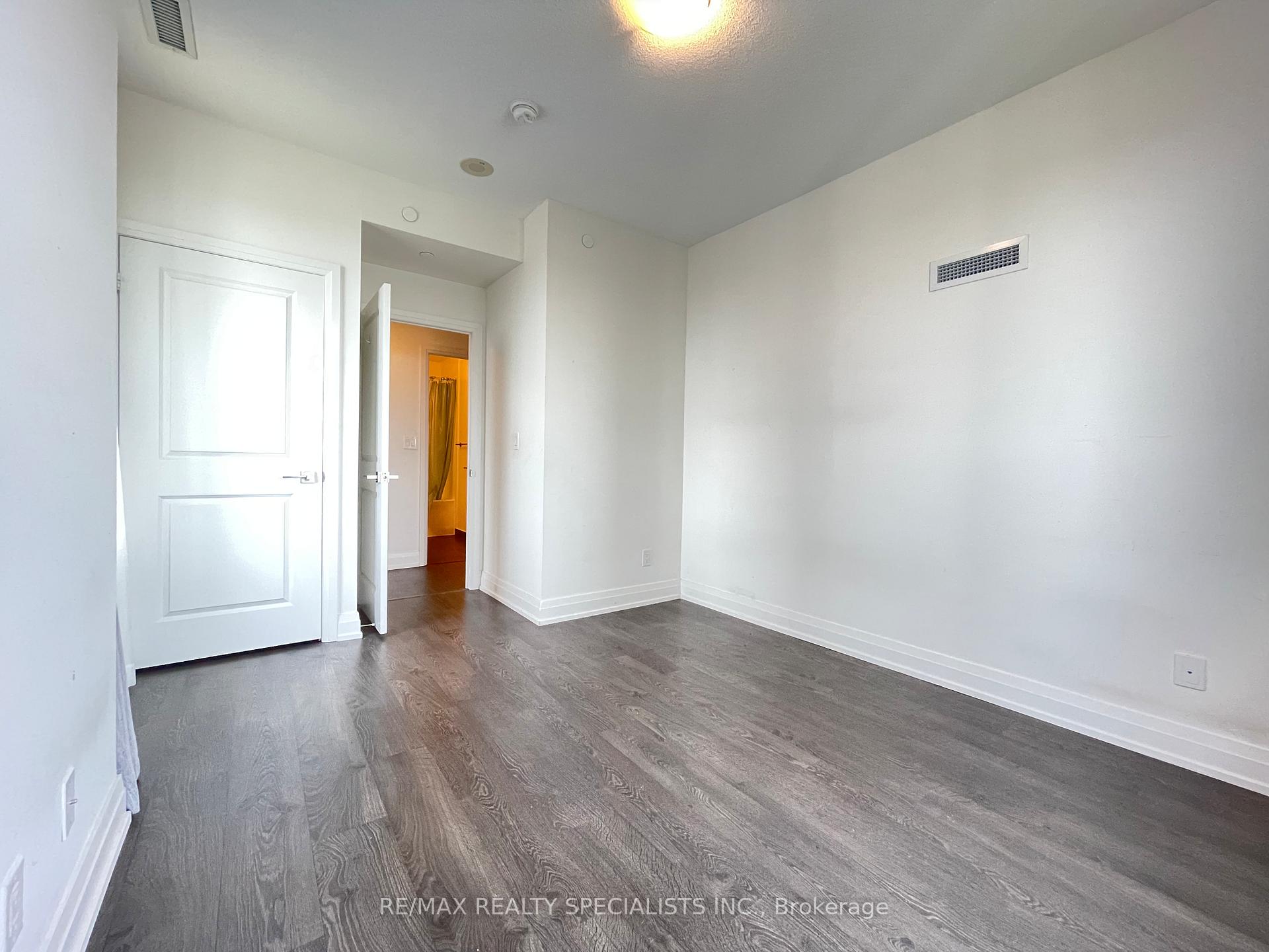 Photo 33 of Unit 1502, 3700 Highway 7 Road W, Vaughan, Vaughan Corporate Centre — HOMEH