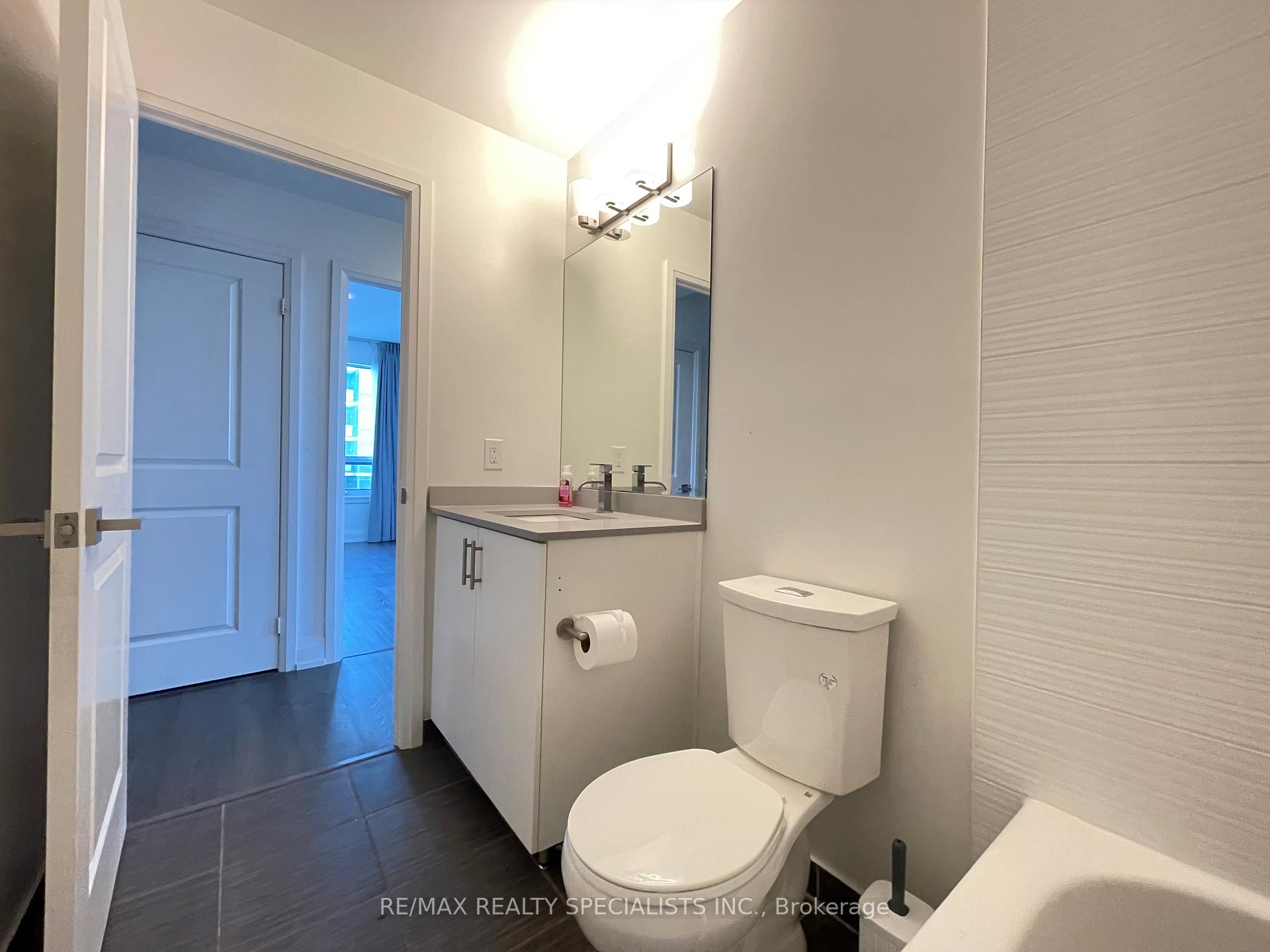 Photo 36 of Unit 1502, 3700 Highway 7 Road W, Vaughan, Vaughan Corporate Centre — HOMEH