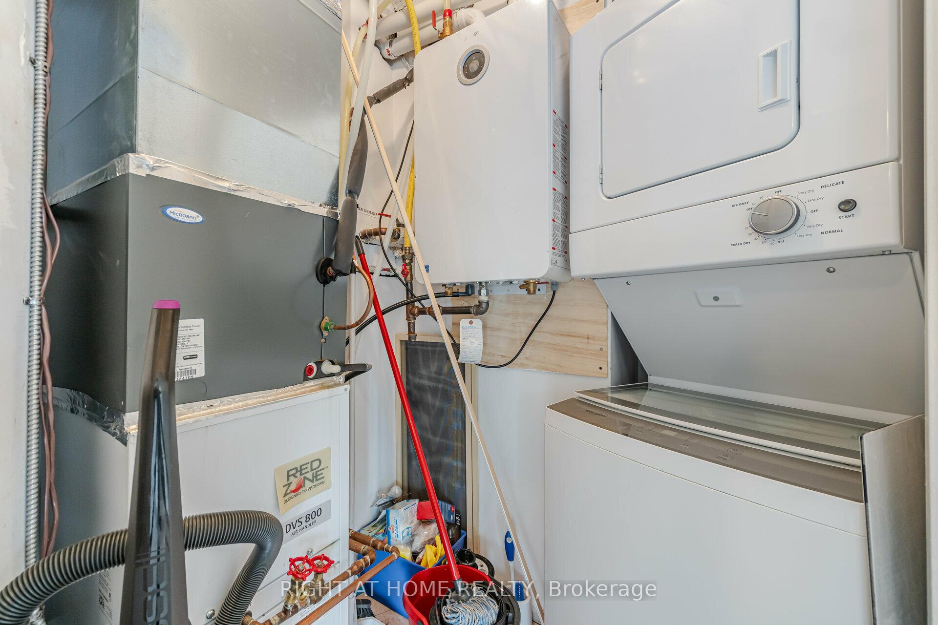 Photo 25 of Unit 306, 1387 Bayview Avenue, Toronto, Leaside — HOMEH