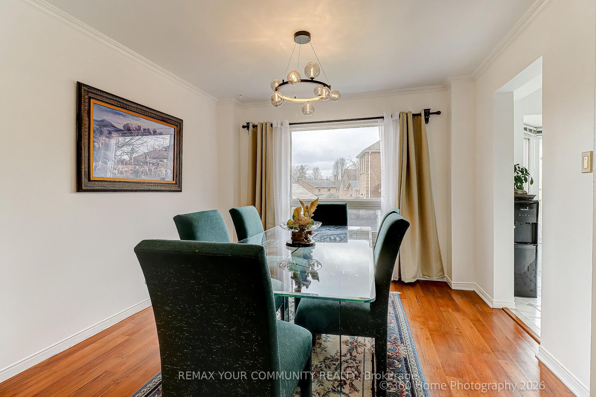 Photo 6 of 4 Mayflower Street S, Whitby, Blue Grass Meadows — HOMEH