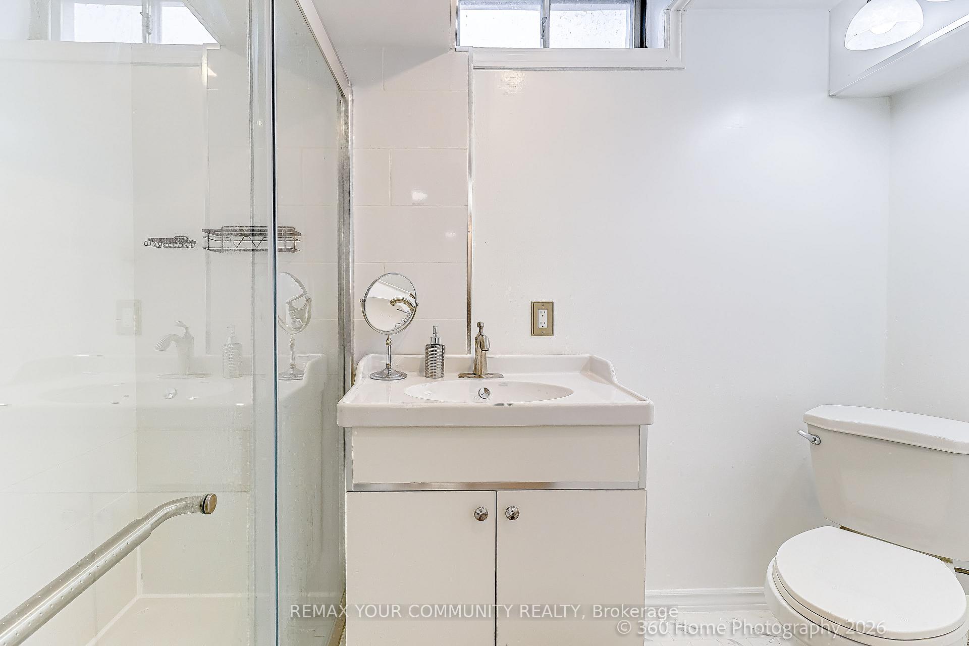 Photo 21 of 4 Mayflower Street S, Whitby, Blue Grass Meadows — HOMEH