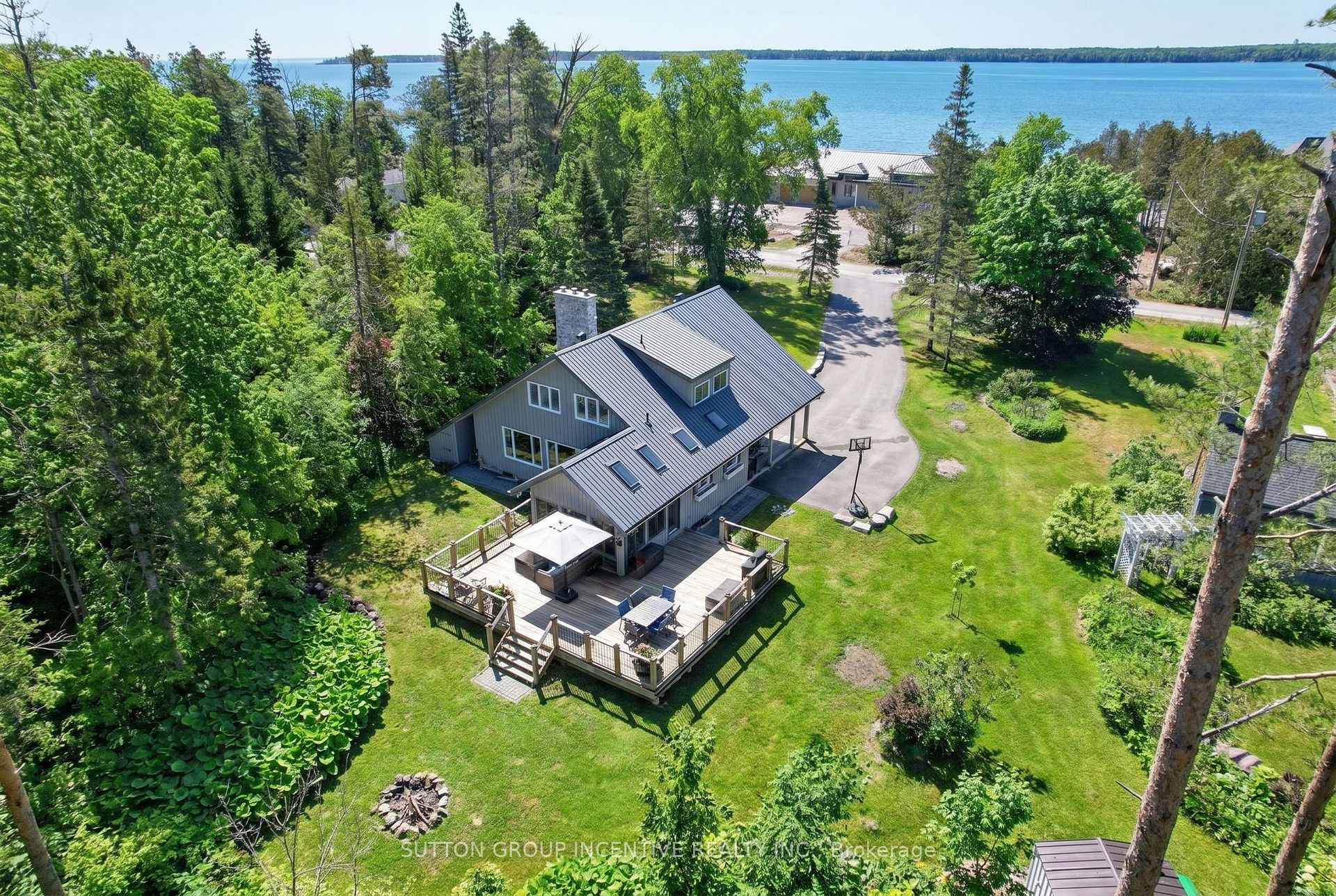 Photo 1 of 24 Brambel Road, Oro-Medonte, Rural Oro-Medonte — HOMEH