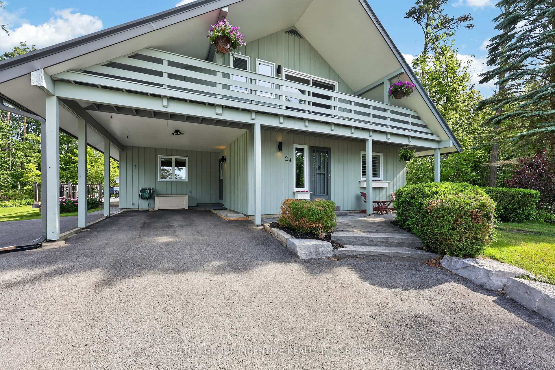Photo 4 of 24 Brambel Road, Oro-Medonte, Rural Oro-Medonte — HOMEH