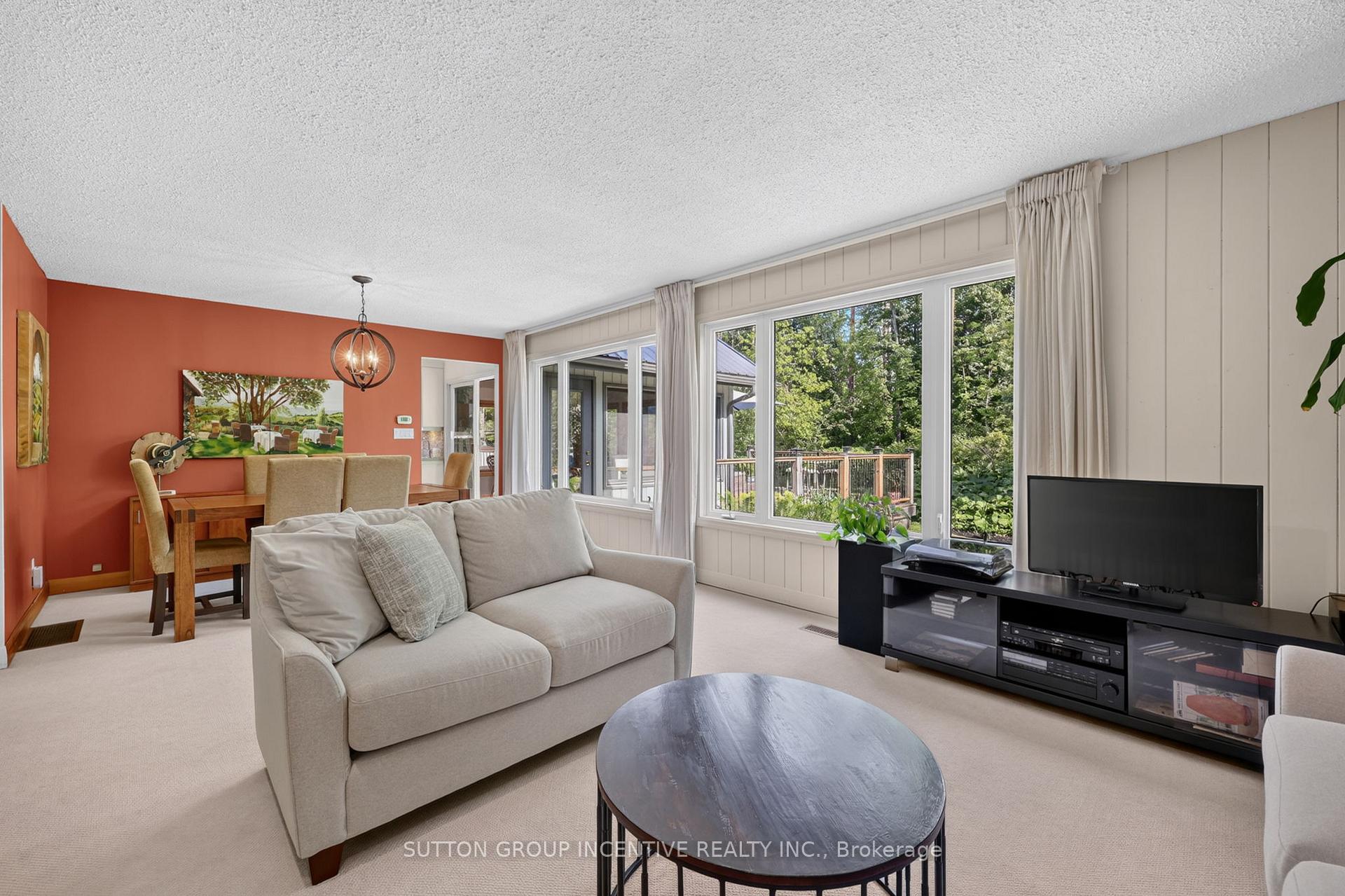 Photo 9 of 24 Brambel Road, Oro-Medonte, Rural Oro-Medonte — HOMEH