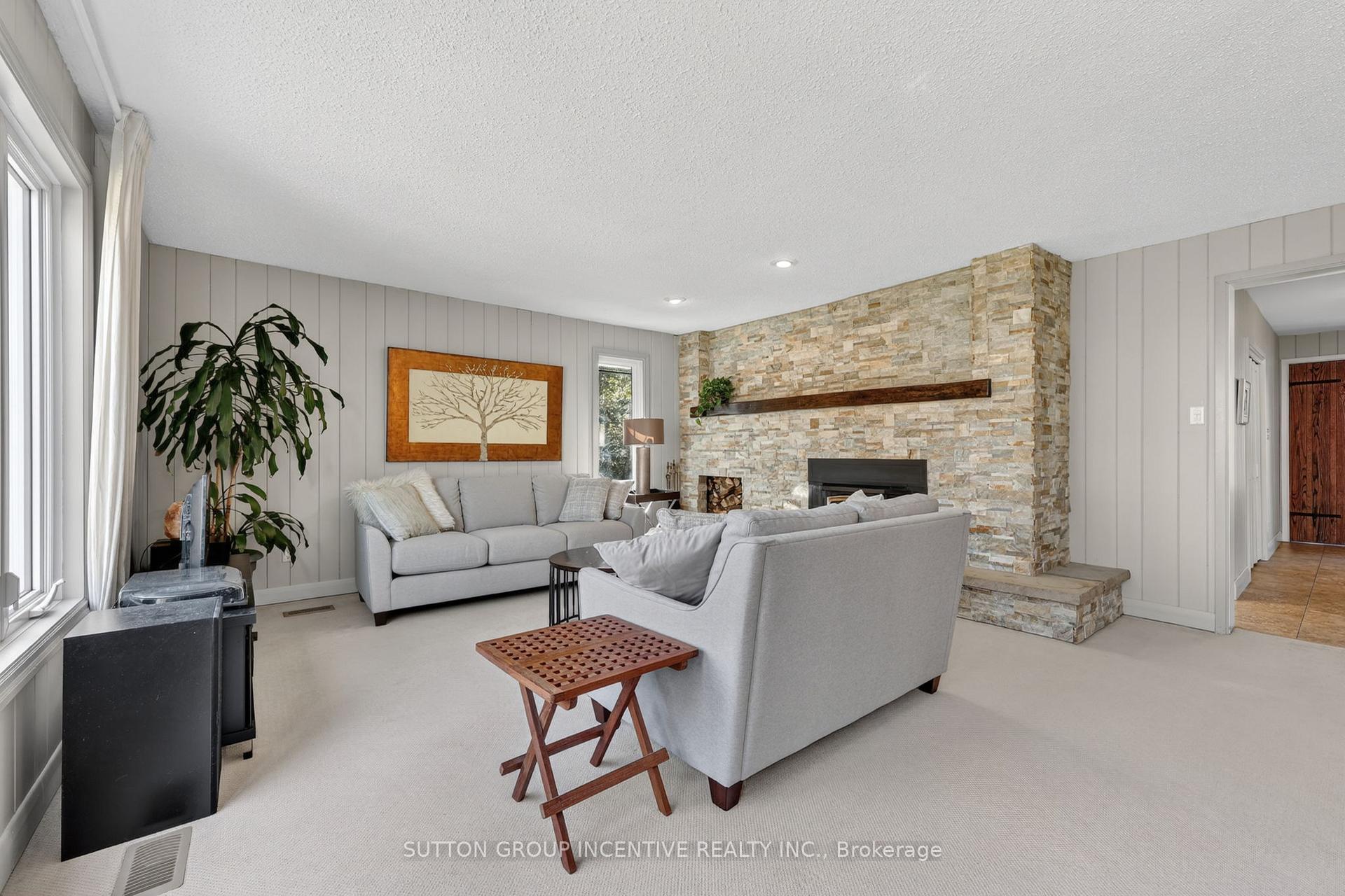 Photo 11 of 24 Brambel Road, Oro-Medonte, Rural Oro-Medonte — HOMEH