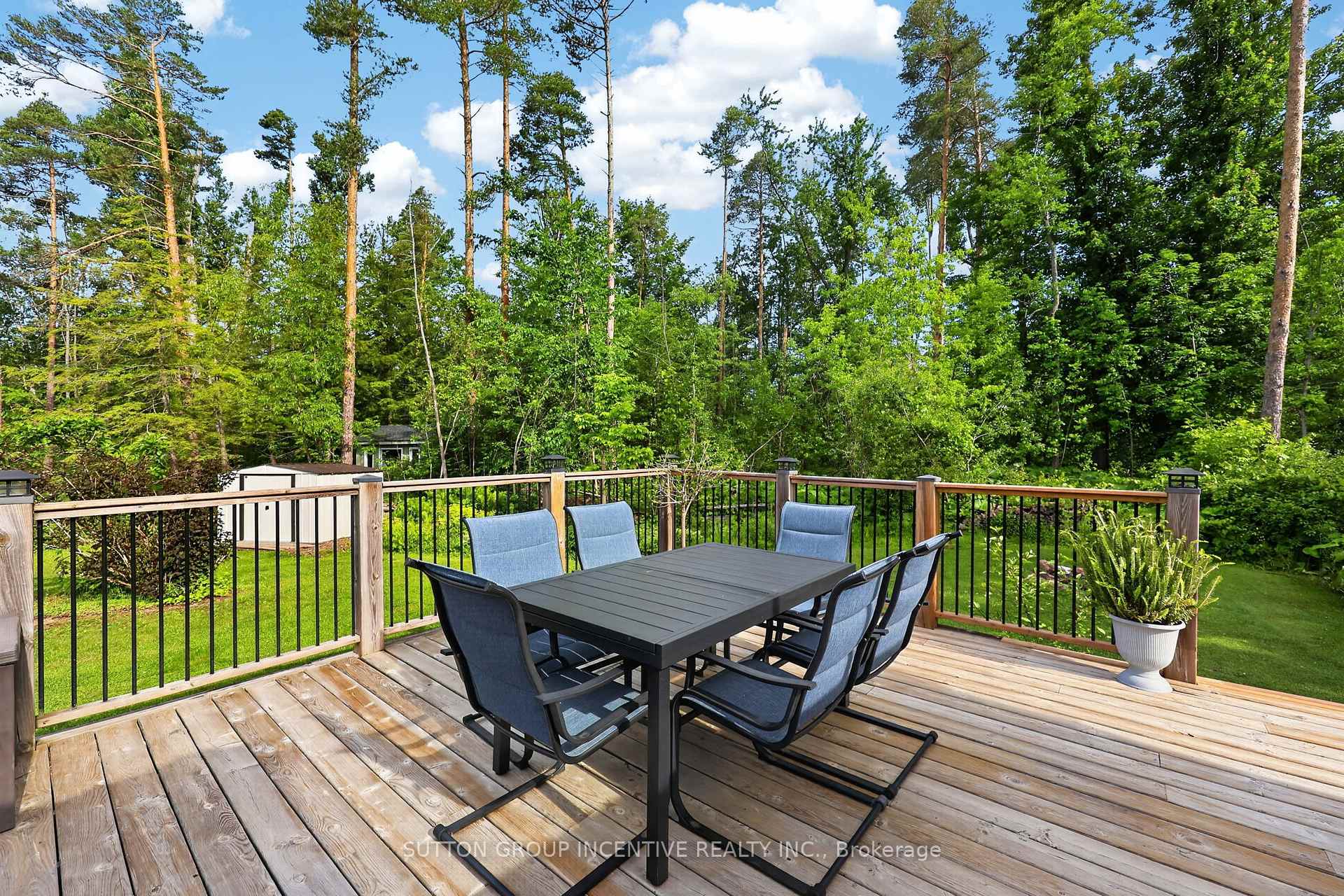 Photo 14 of 24 Brambel Road, Oro-Medonte, Rural Oro-Medonte — HOMEH