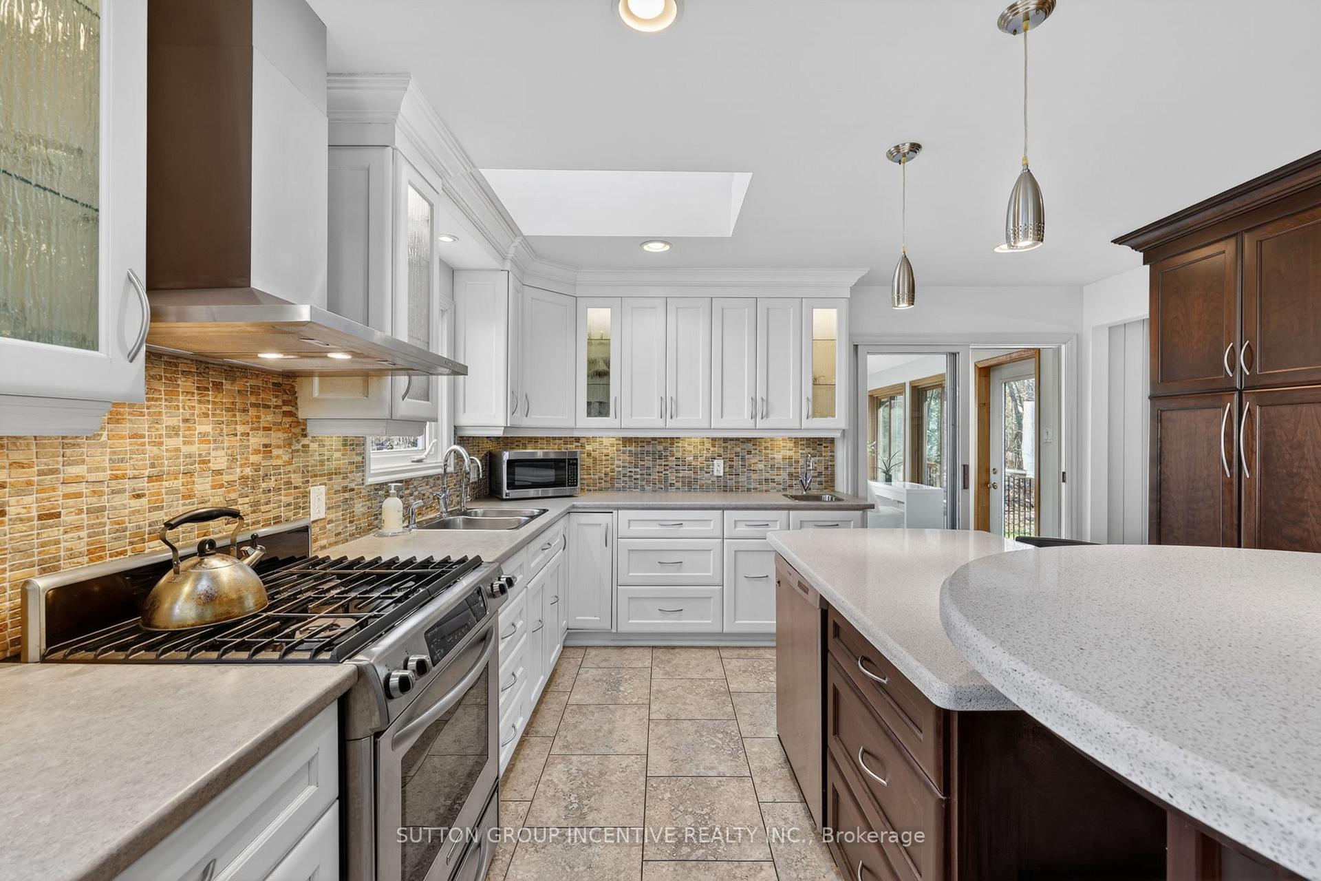 Photo 22 of 24 Brambel Road, Oro-Medonte, Rural Oro-Medonte — HOMEH