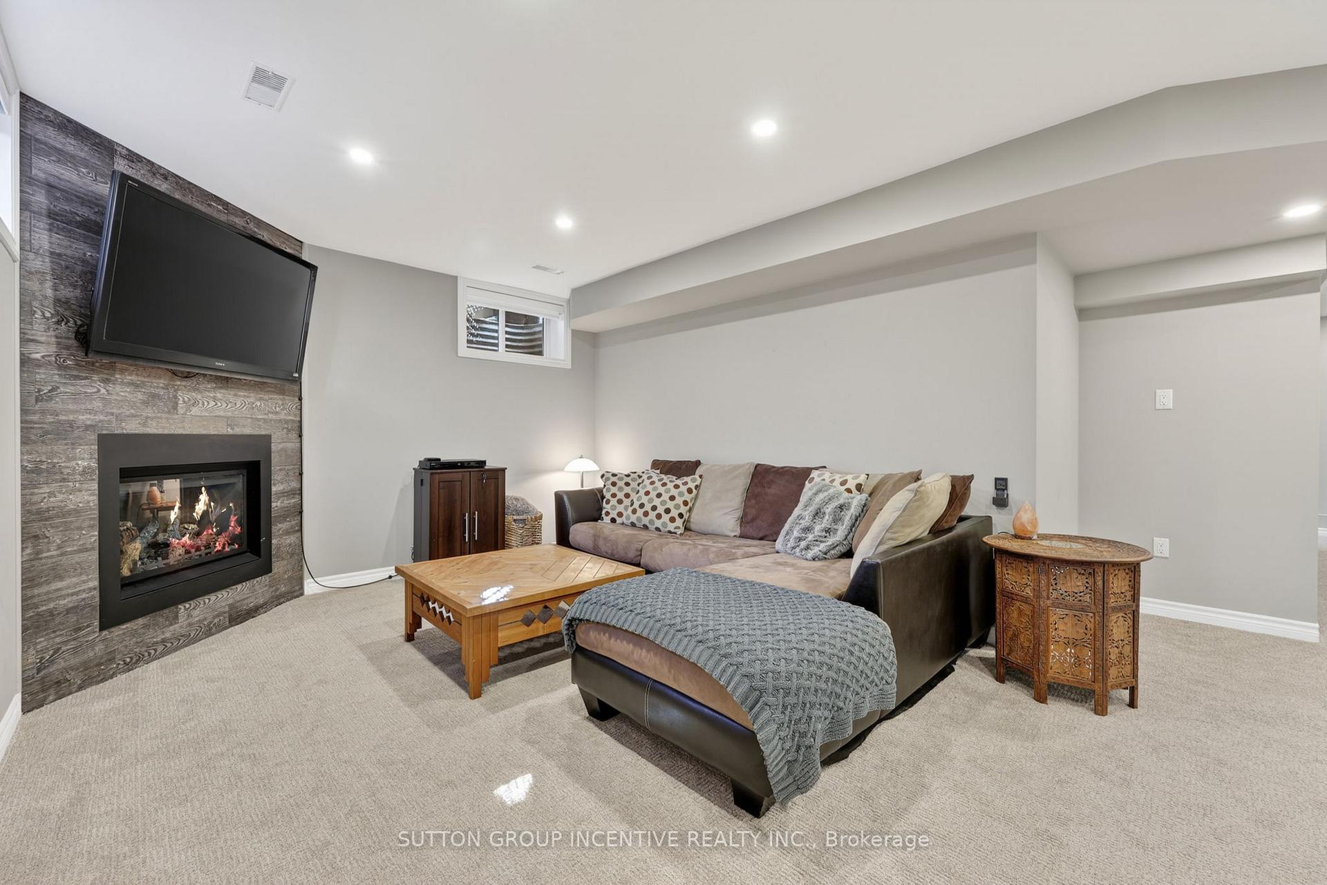 Photo 38 of 24 Brambel Road, Oro-Medonte, Rural Oro-Medonte — HOMEH