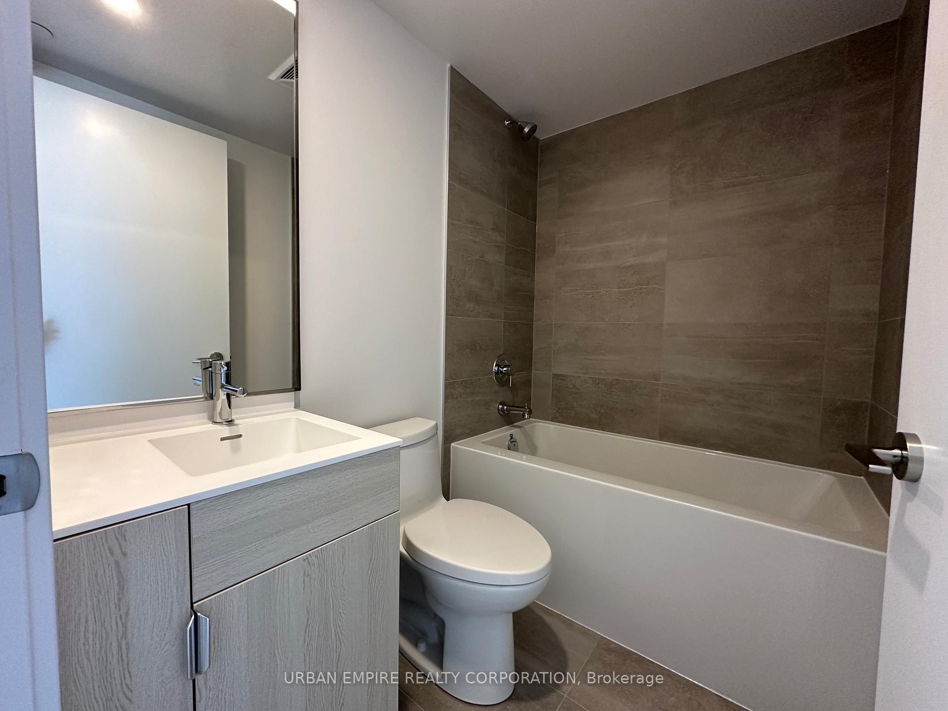 Photo 6 of Unit LPH15, 28 Eastern Avenue, Toronto, Moss Park — HOMEH