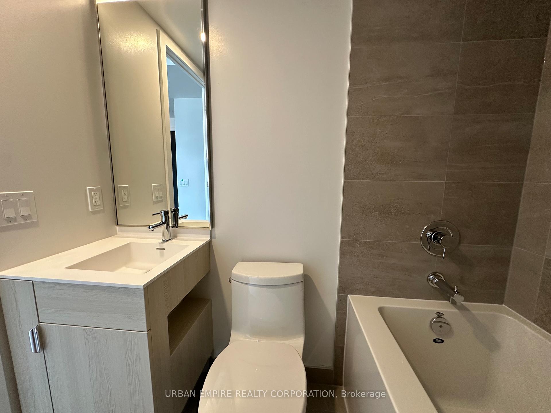 Photo 7 of Unit LPH15, 28 Eastern Avenue, Toronto, Moss Park — HOMEH