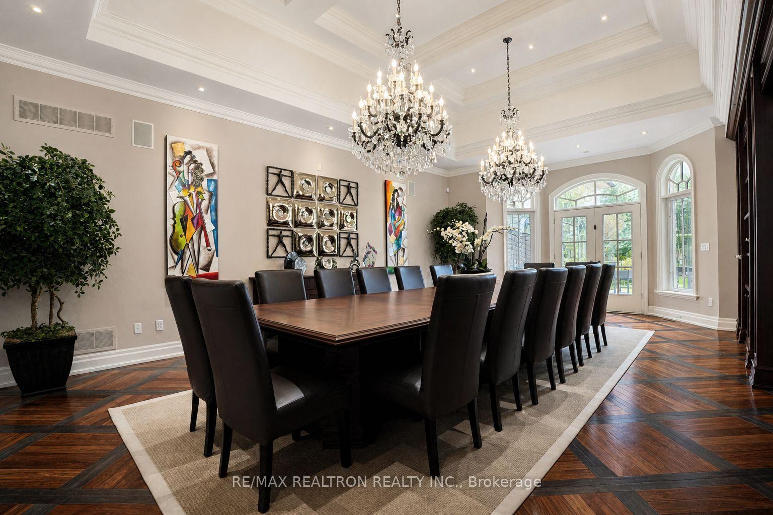 Photo 17 of 25 Parr Place, Vaughan, Uplands — HOMEH