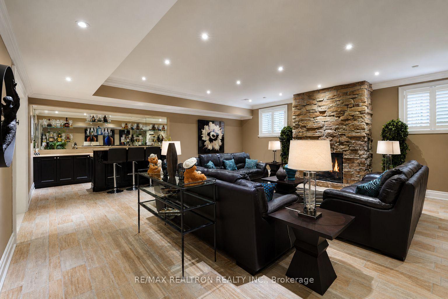 Photo 26 of 25 Parr Place, Vaughan, Uplands — HOMEH
