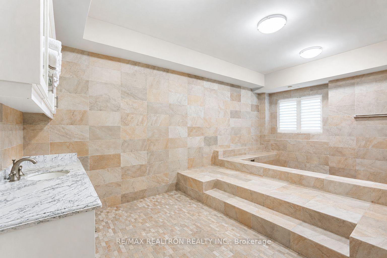 Photo 32 of 25 Parr Place, Vaughan, Uplands — HOMEH